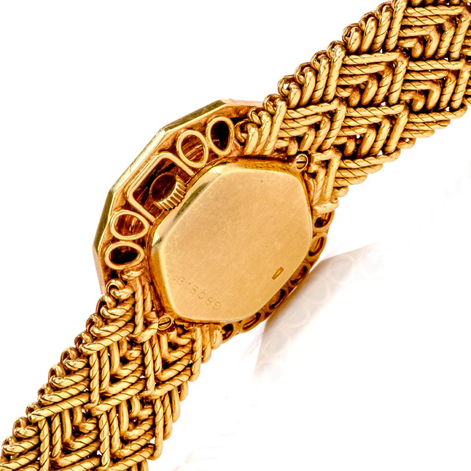 Modern 1970s Audemars Piguet Diamond and Malachite 18 Karat Yellow Gold Women’s Watch