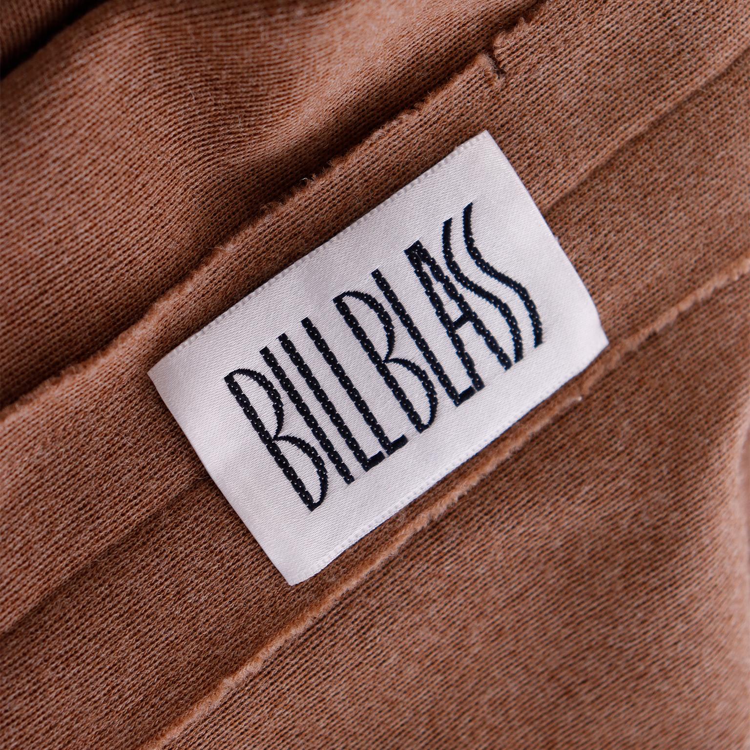 Bill Blass - Ensemble 2 pièces vintage en tricot camel avec haut et jupe à cordon de serrage, années 1970 6