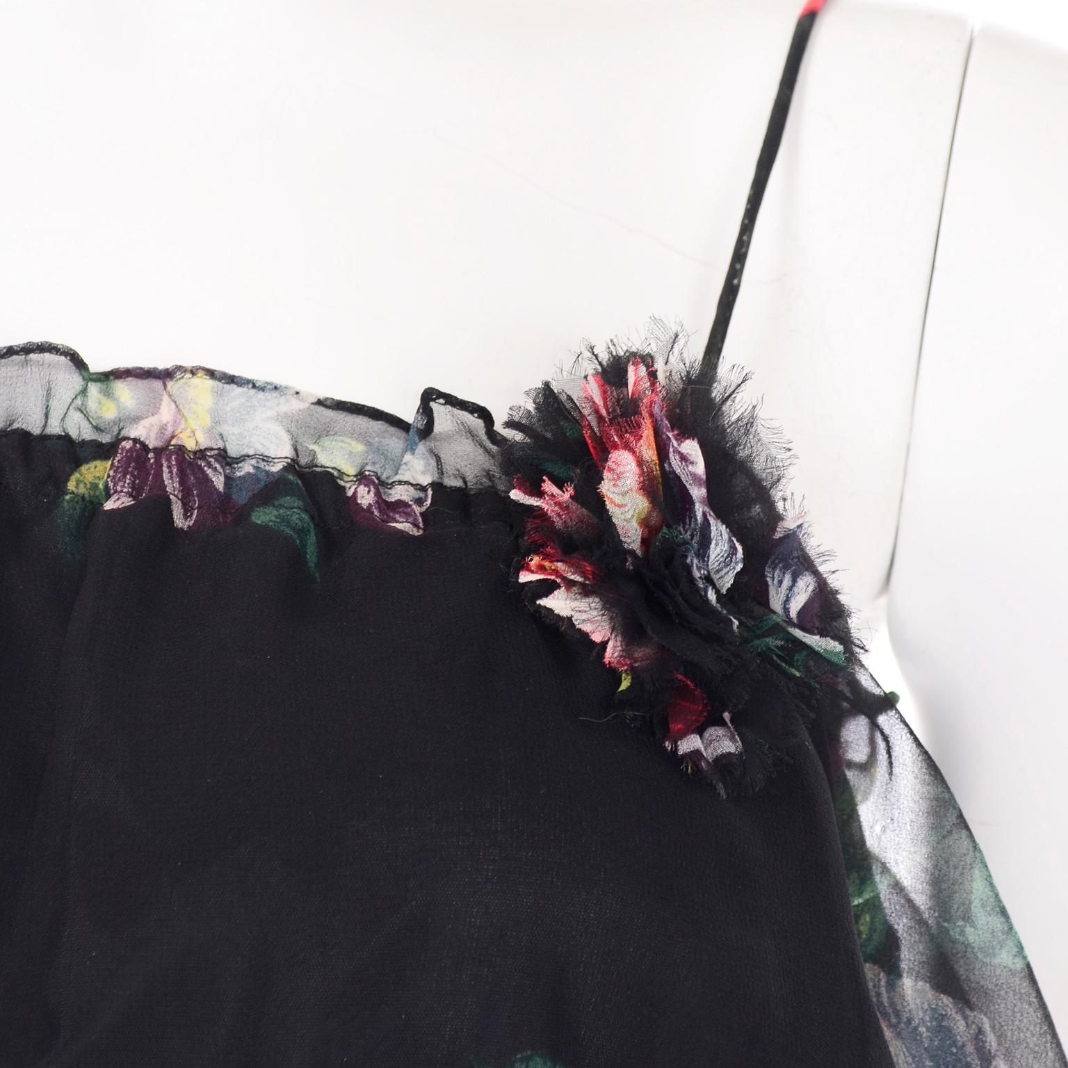 1970er Jahre Vintage Schwarz Floral Chiffon 2 Pc Mini oder lang  Kleid mit Schleifen & Rüschen 8