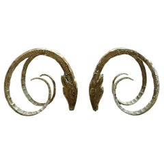1970er Jahre Vintage Boho Gusseisen-Aluminium-Ibex-Esstisch-Sockel nach Chervet.