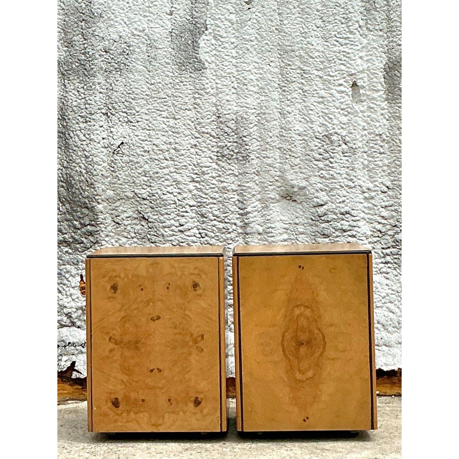 1970er Jahre Vintage Boho Henredon Burl Beistelltische - ein Paar im Angebot 5