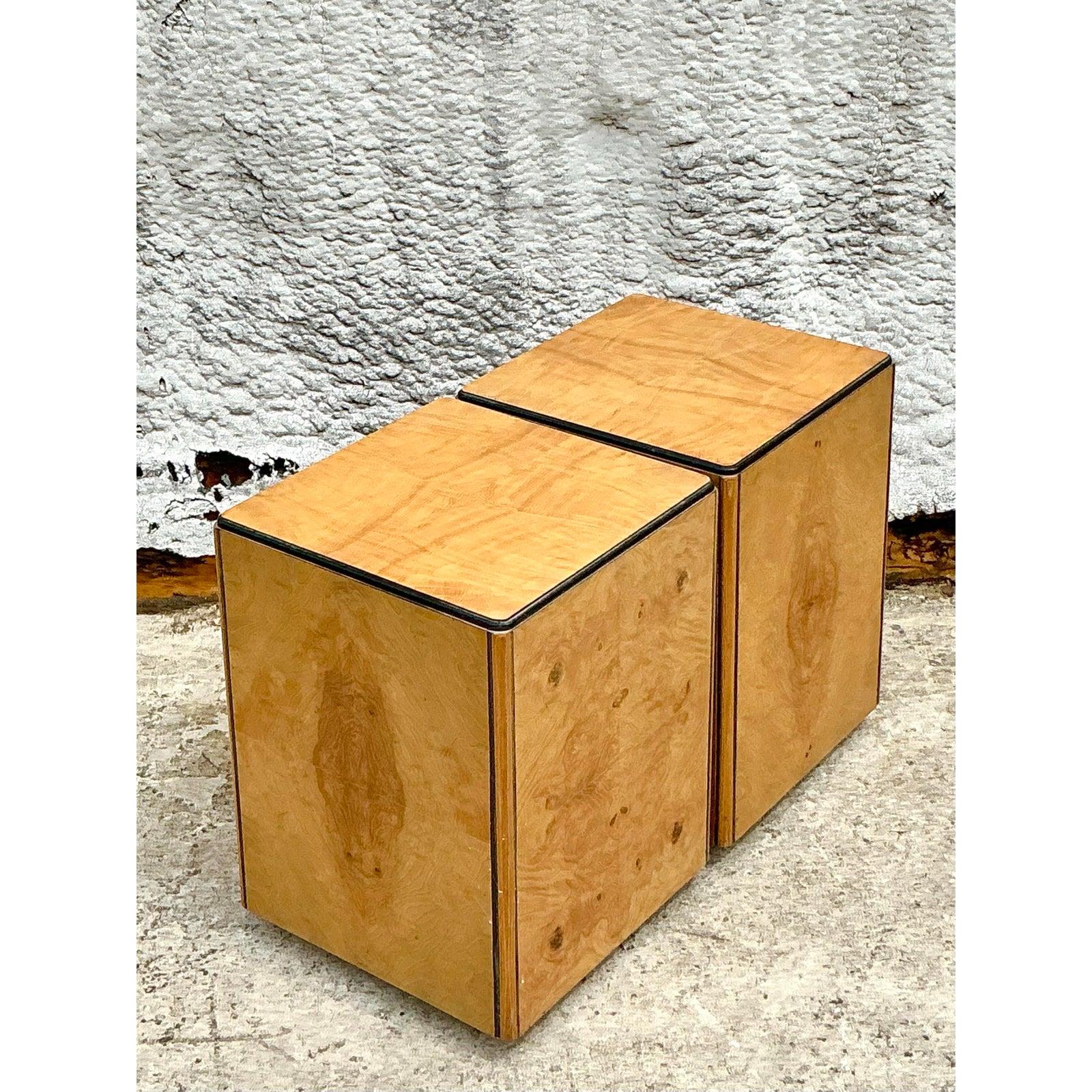 1970er Jahre Vintage Boho Henredon Burl Beistelltische - ein Paar im Zustand „Gut“ im Angebot in west palm beach, FL