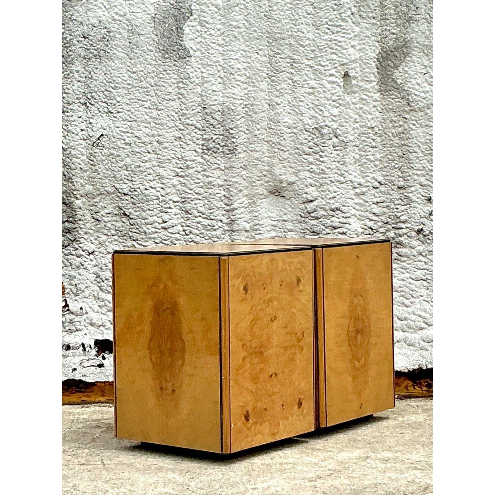 1970er Jahre Vintage Boho Henredon Burl Beistelltische - ein Paar im Angebot 2