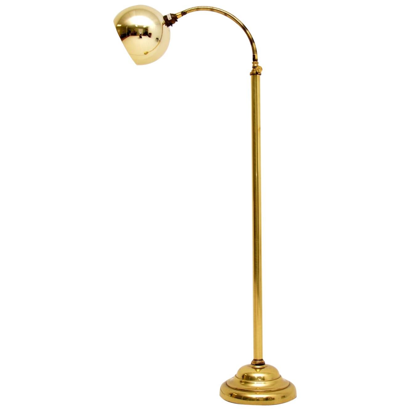 1970s Vintage Brass Adjustable Floor Lamp