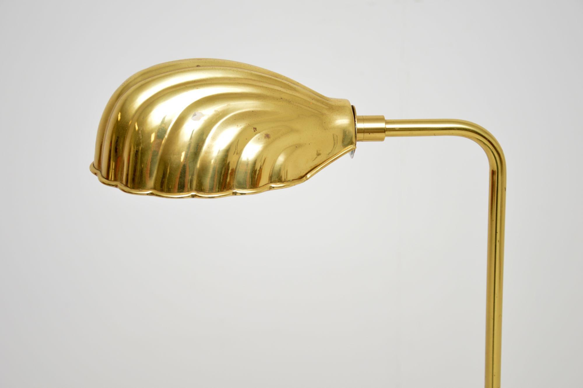 1970's Vintage Brass Clam Shell Floor Lamp 1