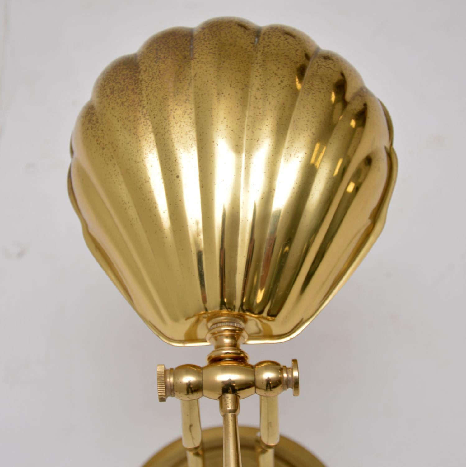 British 1970s Vintage Brass Scalloped Desk Lamp