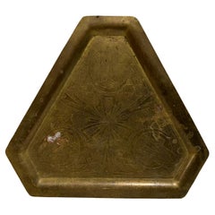 1970s Vintage Brass Triangular Serving Tray Modern Hammered Design