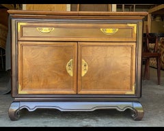 1970s Vintage Broyhill Ming Dynasty Collection Chinoiserie Bar