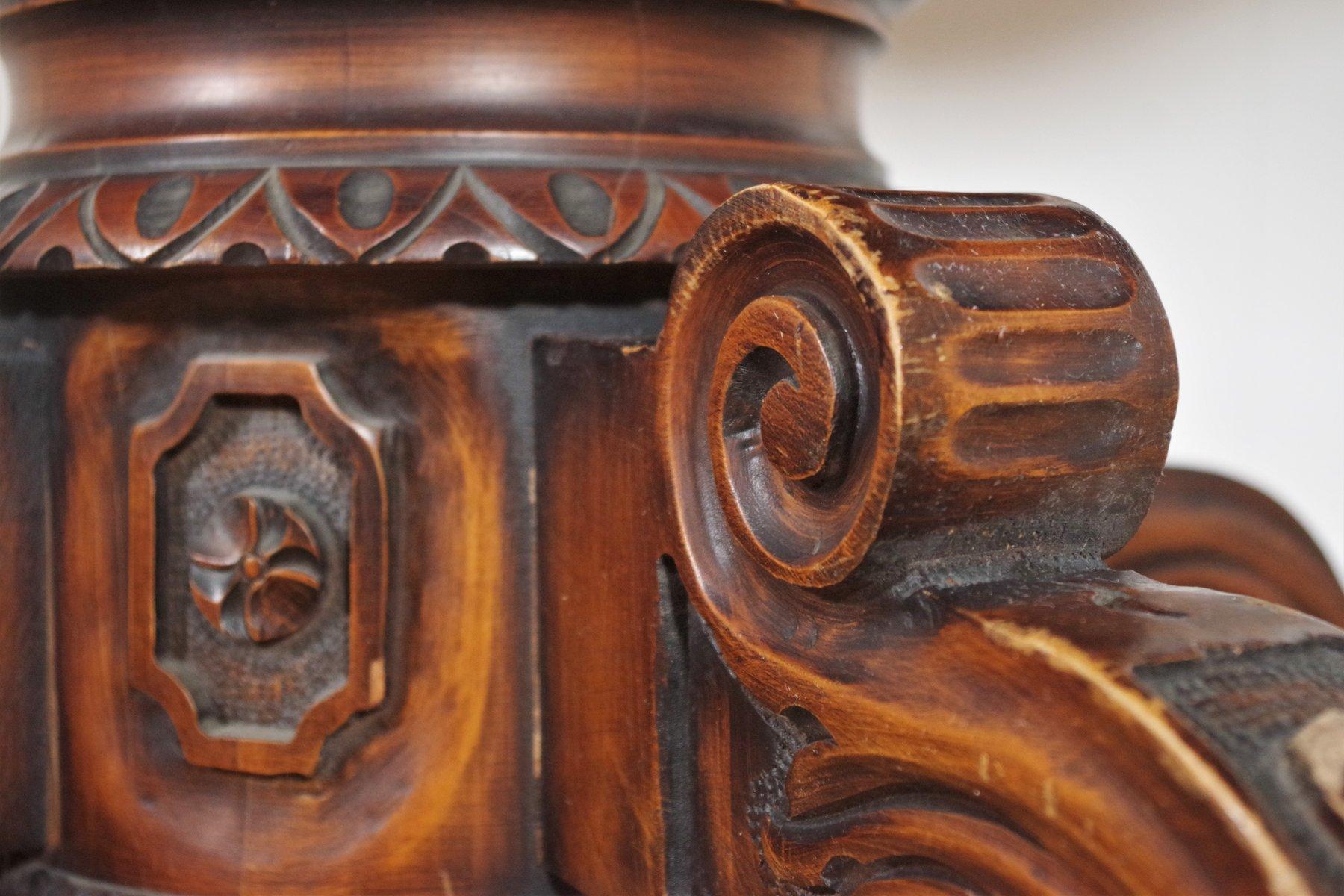 1970s Vintage Burl Wood Table - Classic Mid-Century Charm For Sale 1