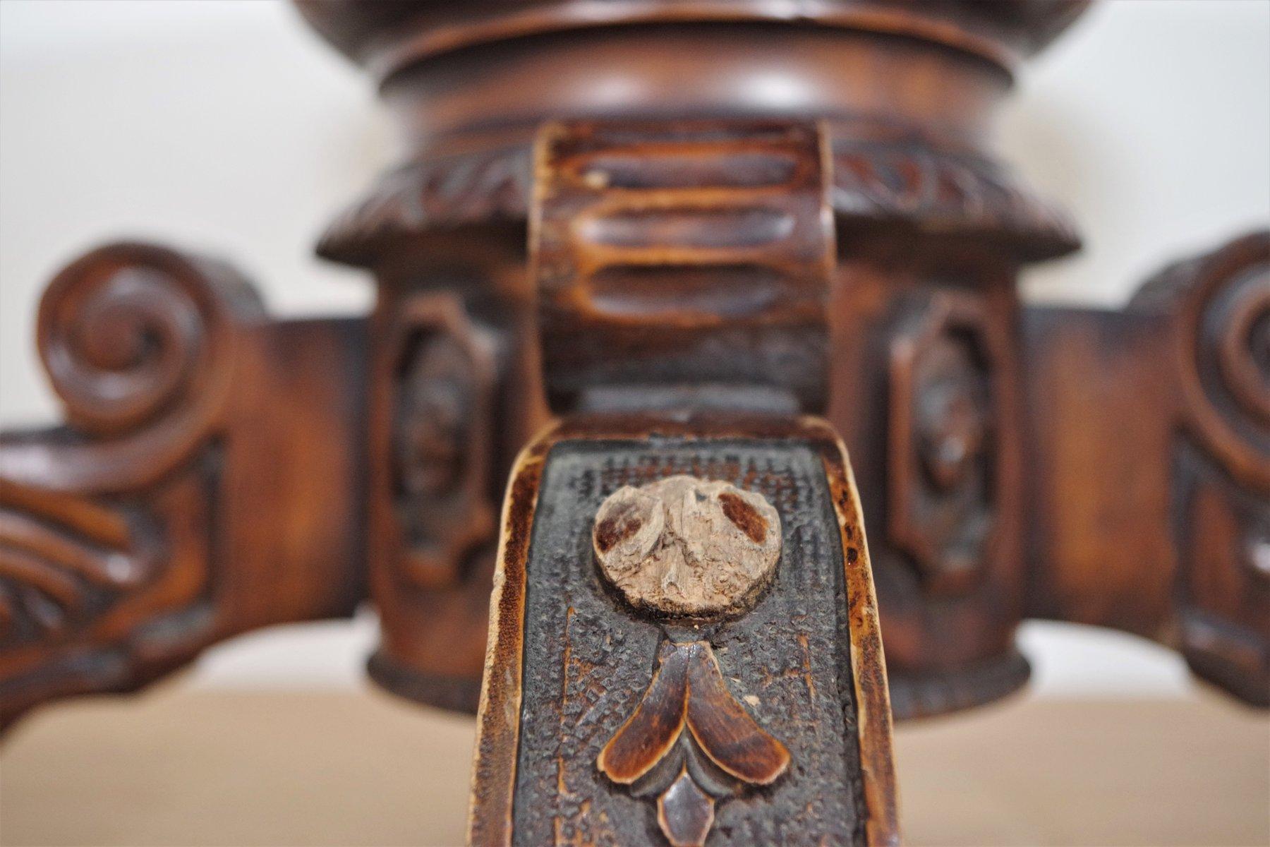 1970s Vintage Burl Wood Table - Classic Mid-Century Charm For Sale 4