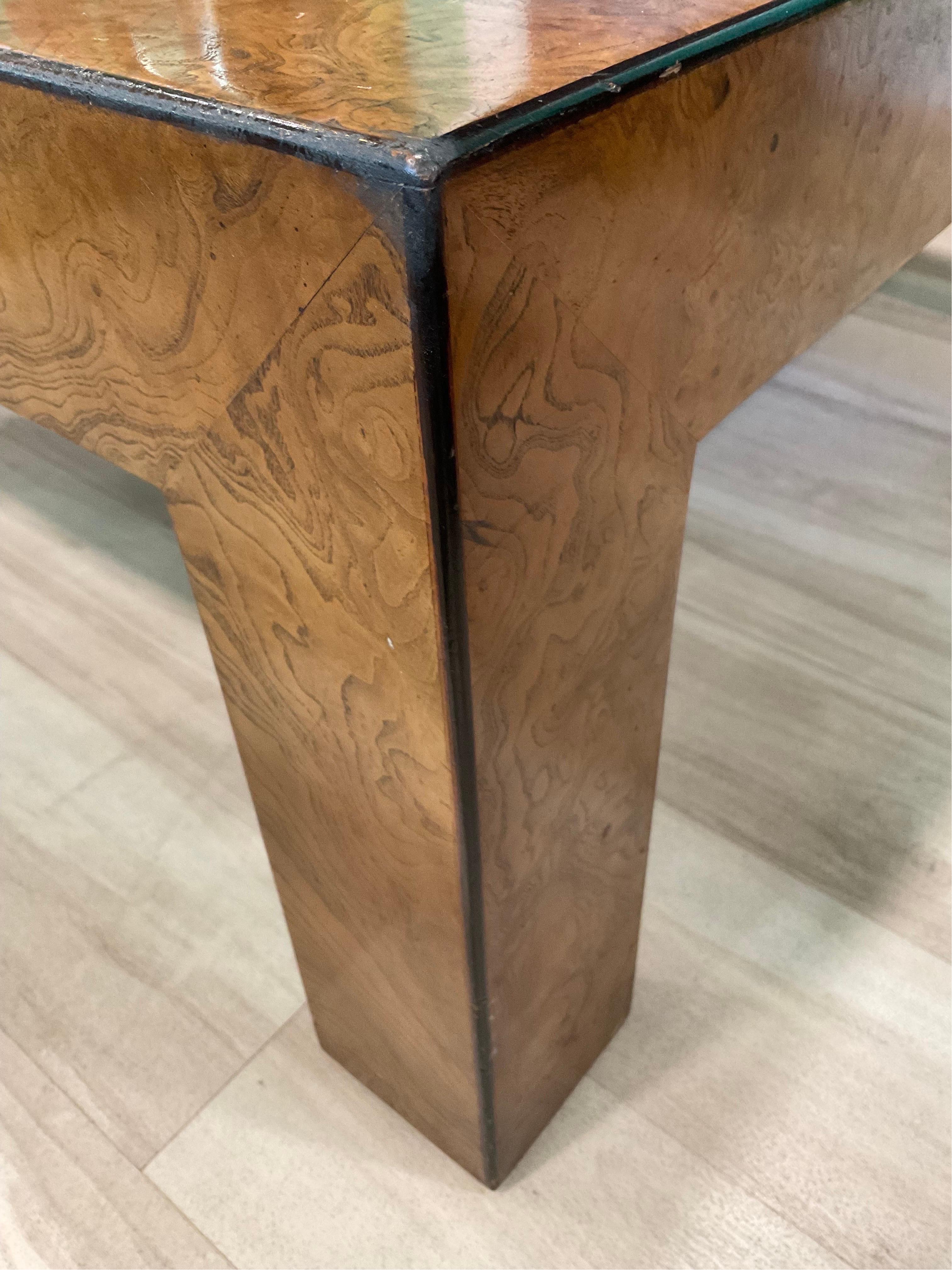 Mesa de centro vintage burilada de los años 70 de John Widdicomb en Bueno estado para la venta en Hartville, OH