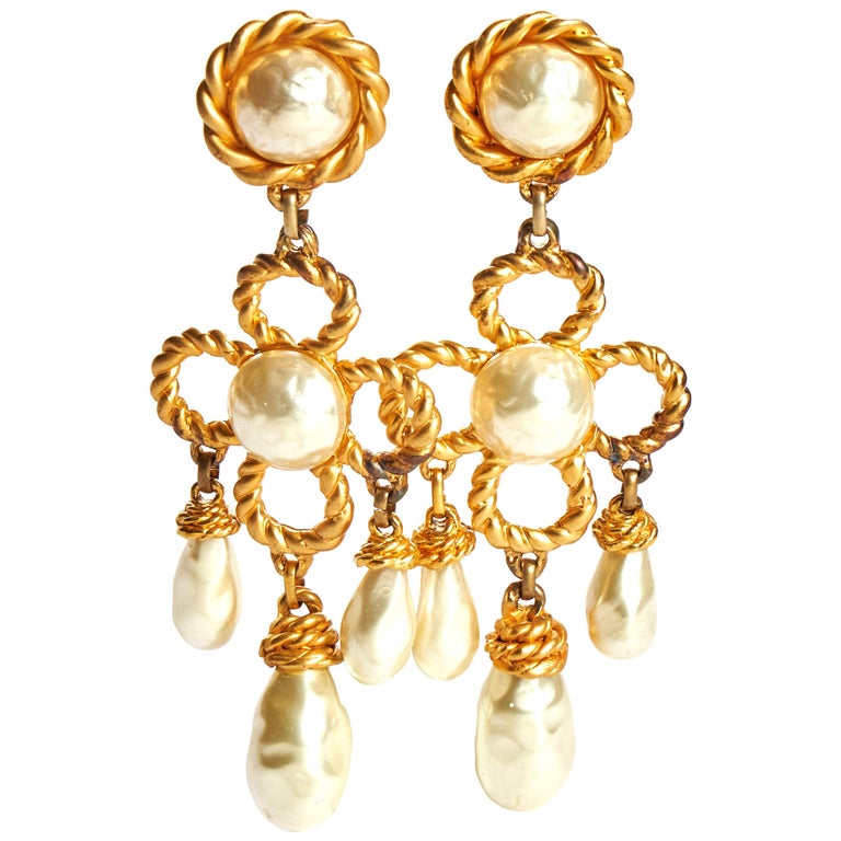 70's Chanel Runway Pearl Earrings