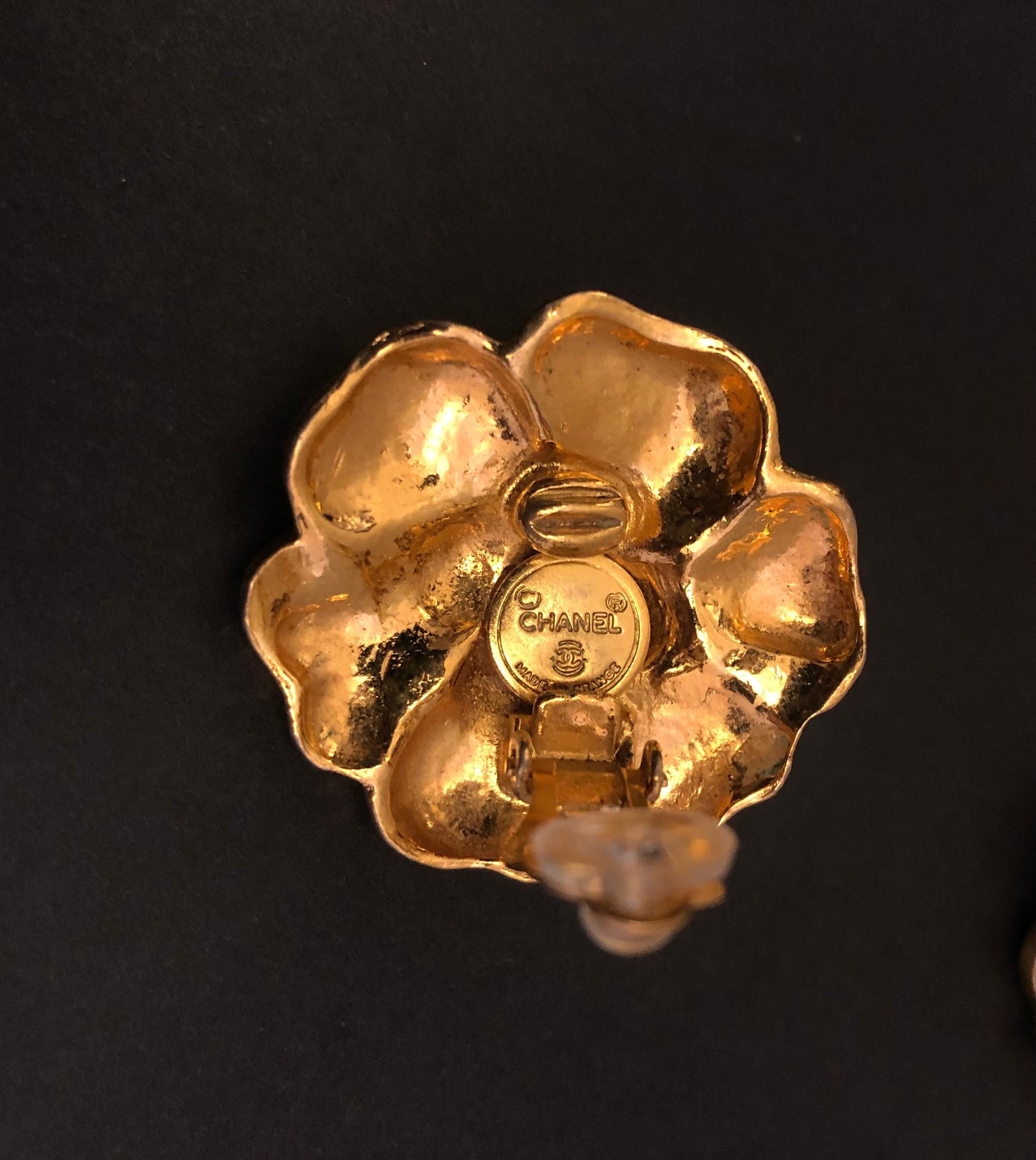 1970s Vintage CHANEL Gold Toned Camellia Clip On Earrings For Sale 4