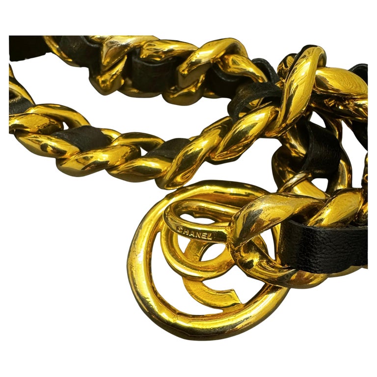 1970s Vintage CHANEL Gold Toned Leather Chain Belt Black  display picture 1