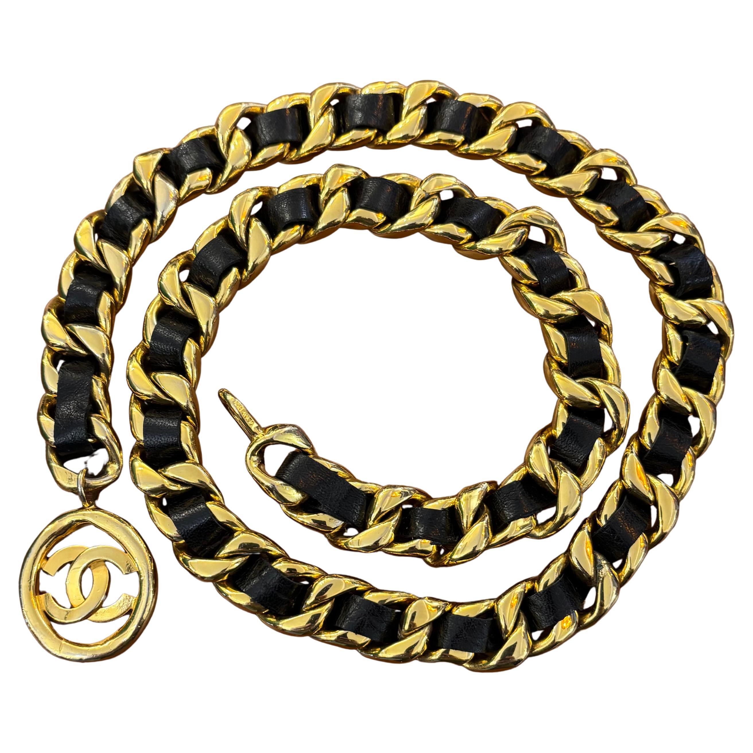 1970s Vintage CHANEL Gold Toned Leather Chain Belt Black Gold