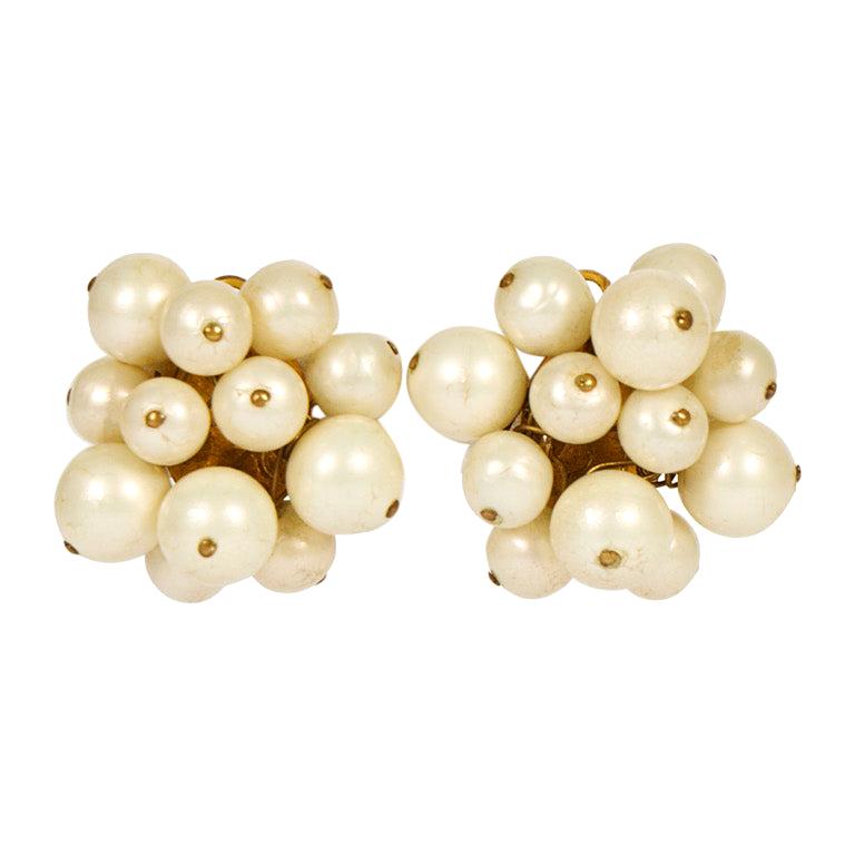 1970's Vintage Chanel Pearl Cluster Clip Earrings For Sale