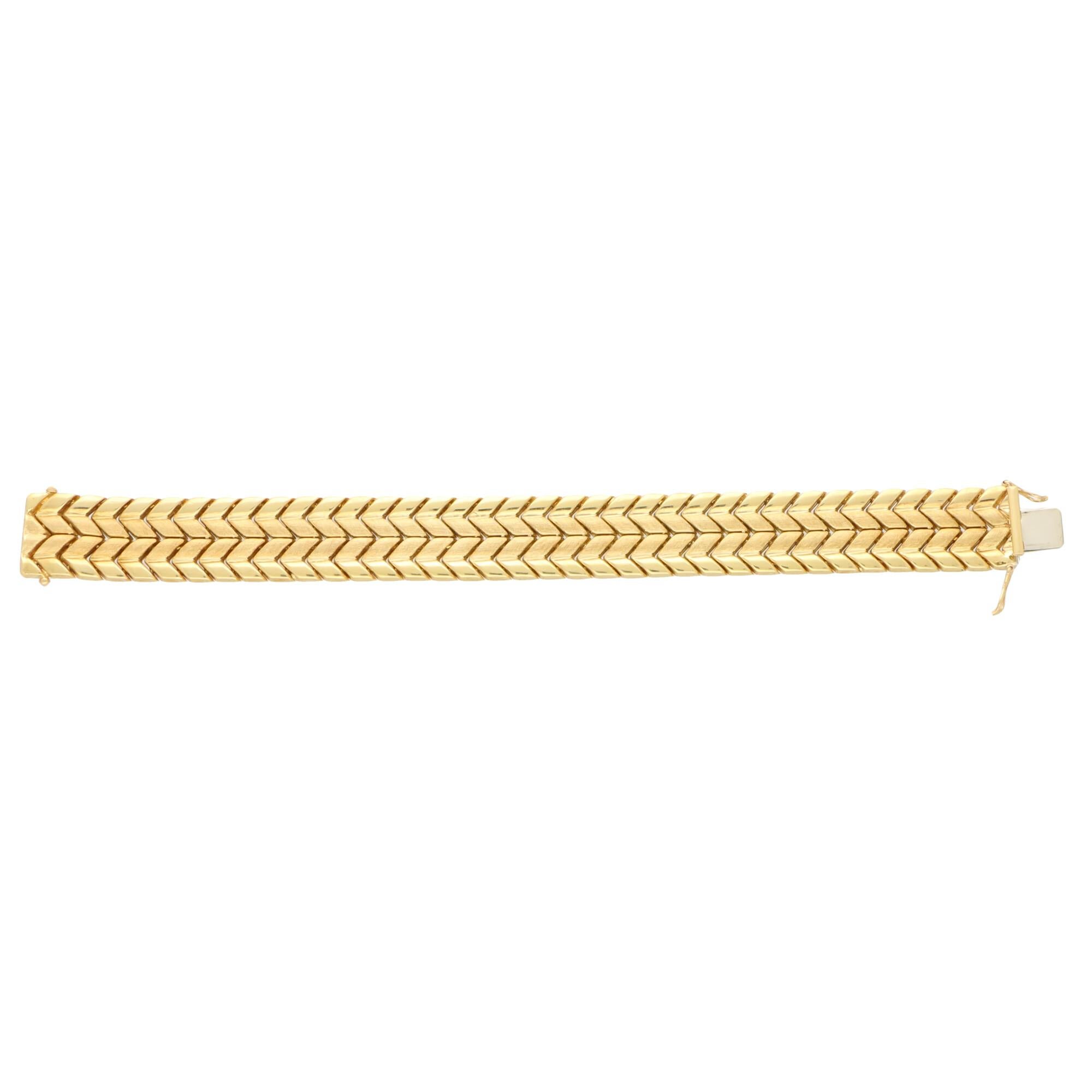 Women's or Men's 1970s Vintage Chevron Bracelet Set in 18 Karat Yellow Gold