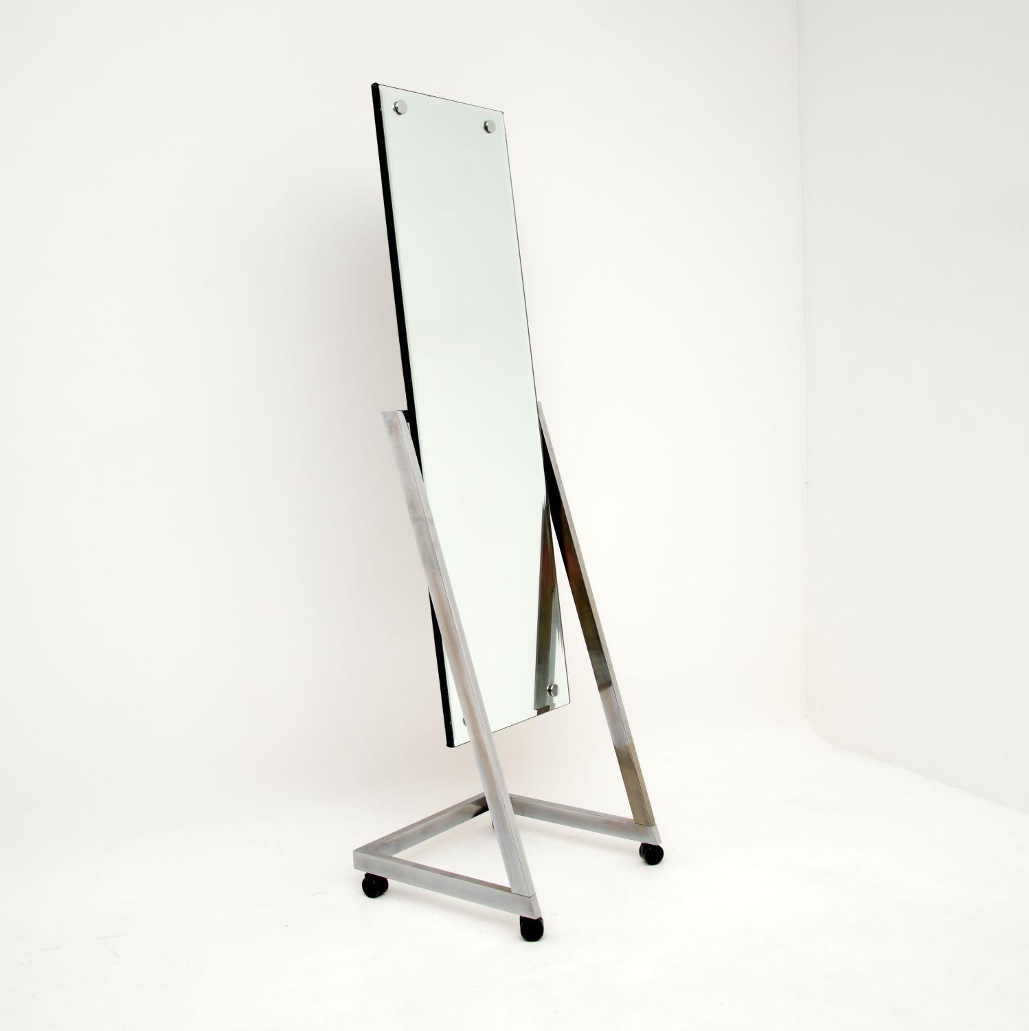 A very stylish and extremely well made vintage chrome floor mirror. This was made in England by Durlston designs, it dates from the 1970’s.

It is of superb quality and is a very useful item, it can tilt and roll smoothly on casters. The chrome