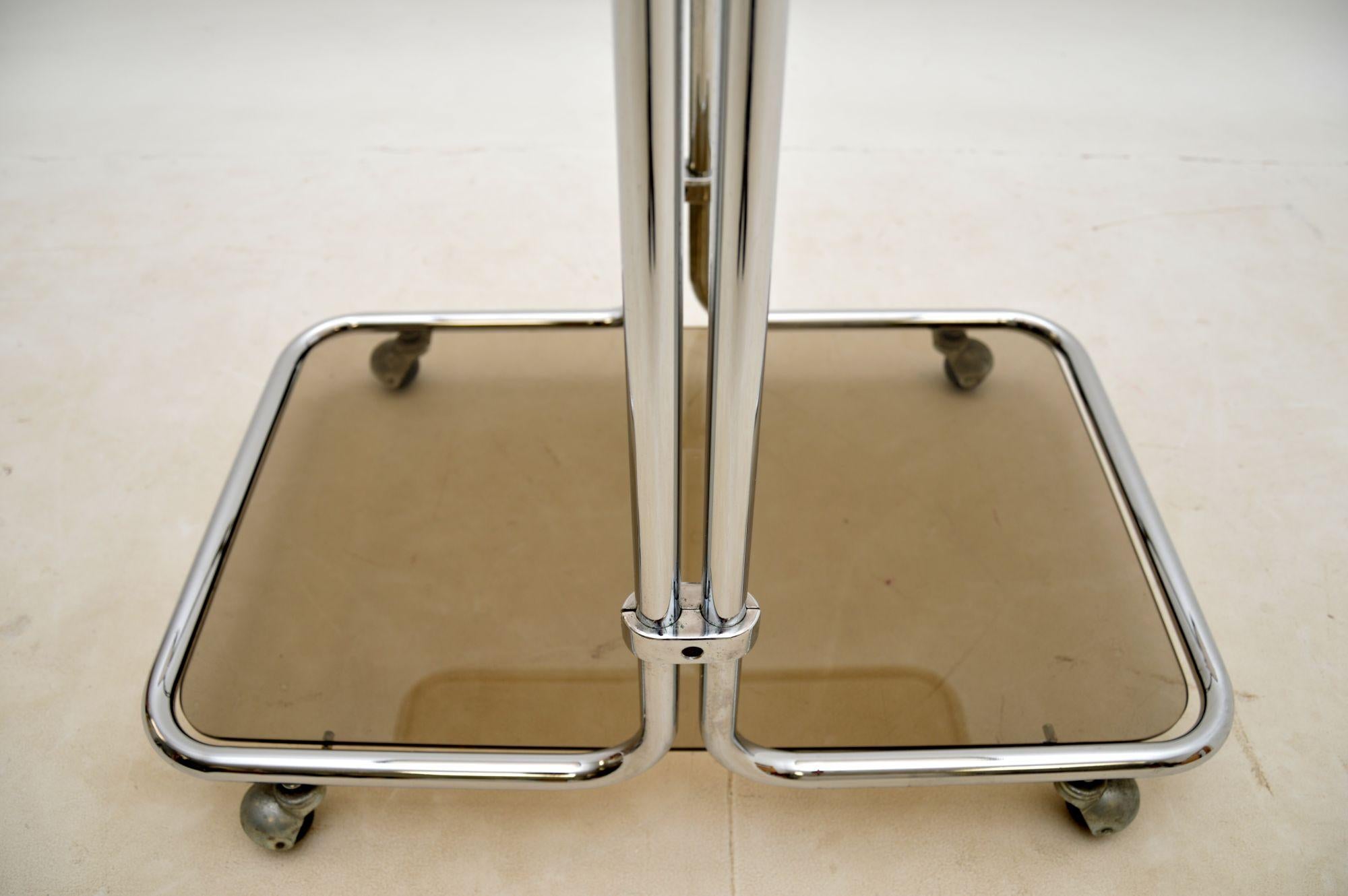 Late 20th Century 1970s Vintage Chrome & Glass Drinks Trolley