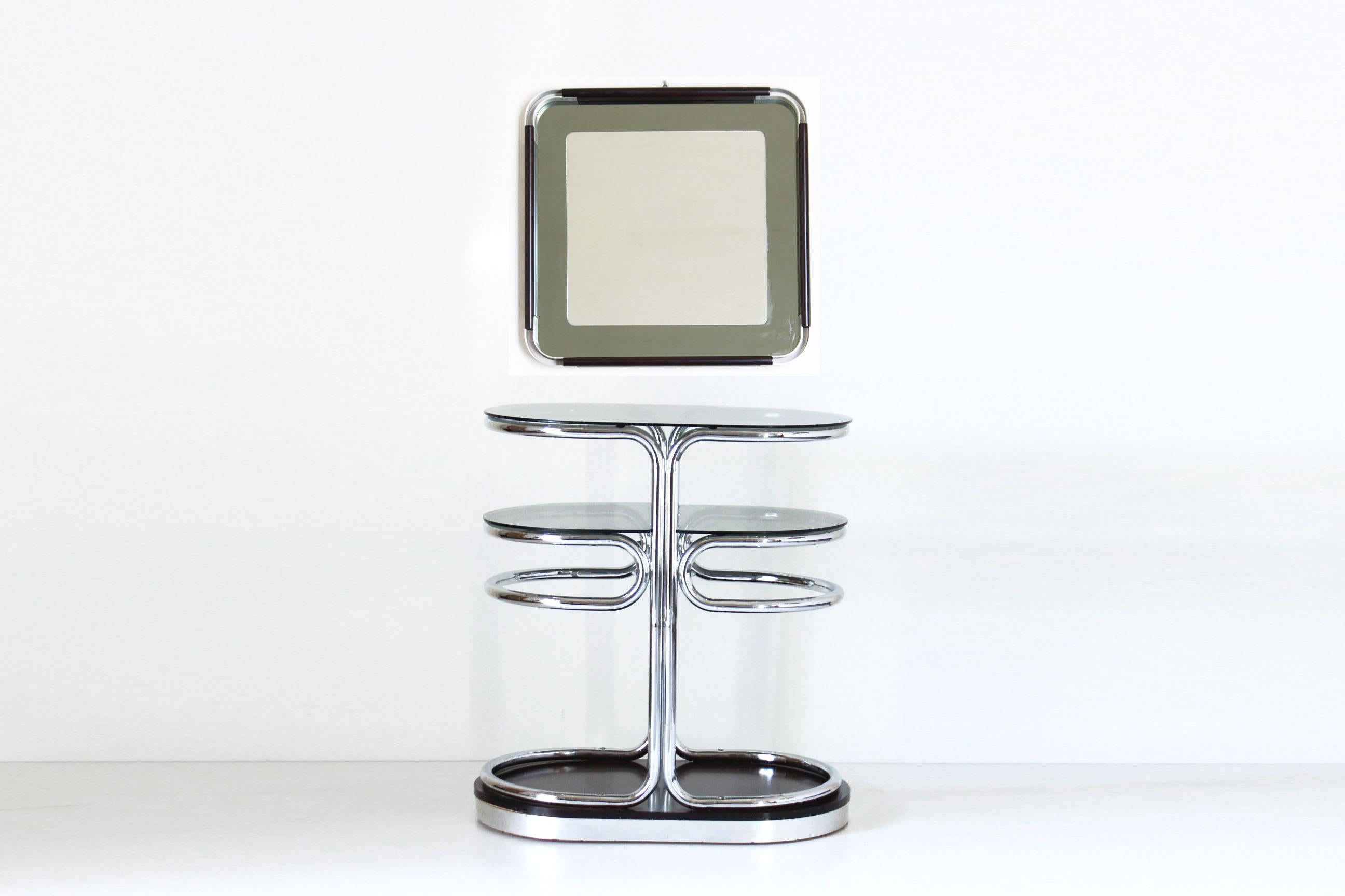 Late 20th Century 1970s Vintage Chromed console and mirror Set in Italian Space Age Style