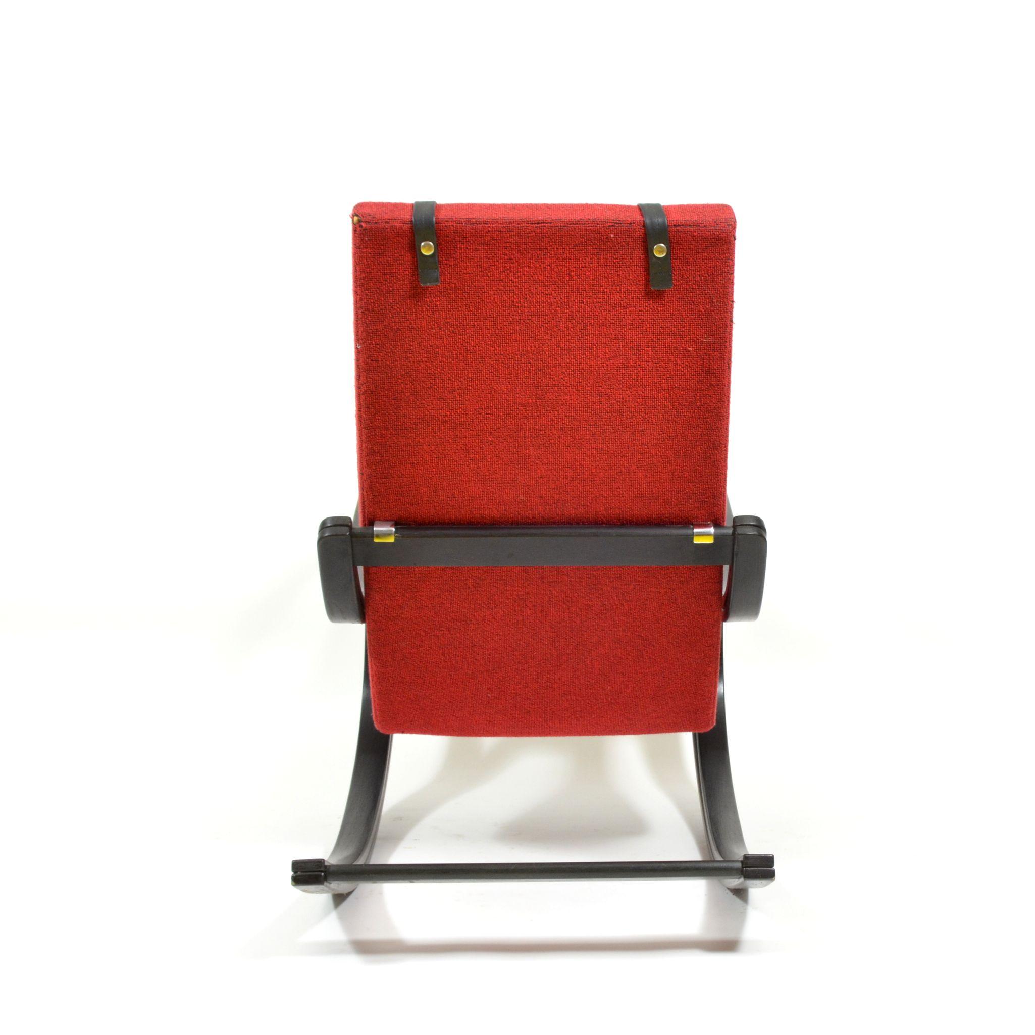 1970s Vintage Czech Bentwood Rocking Chair, Rare Design Model im Angebot 9
