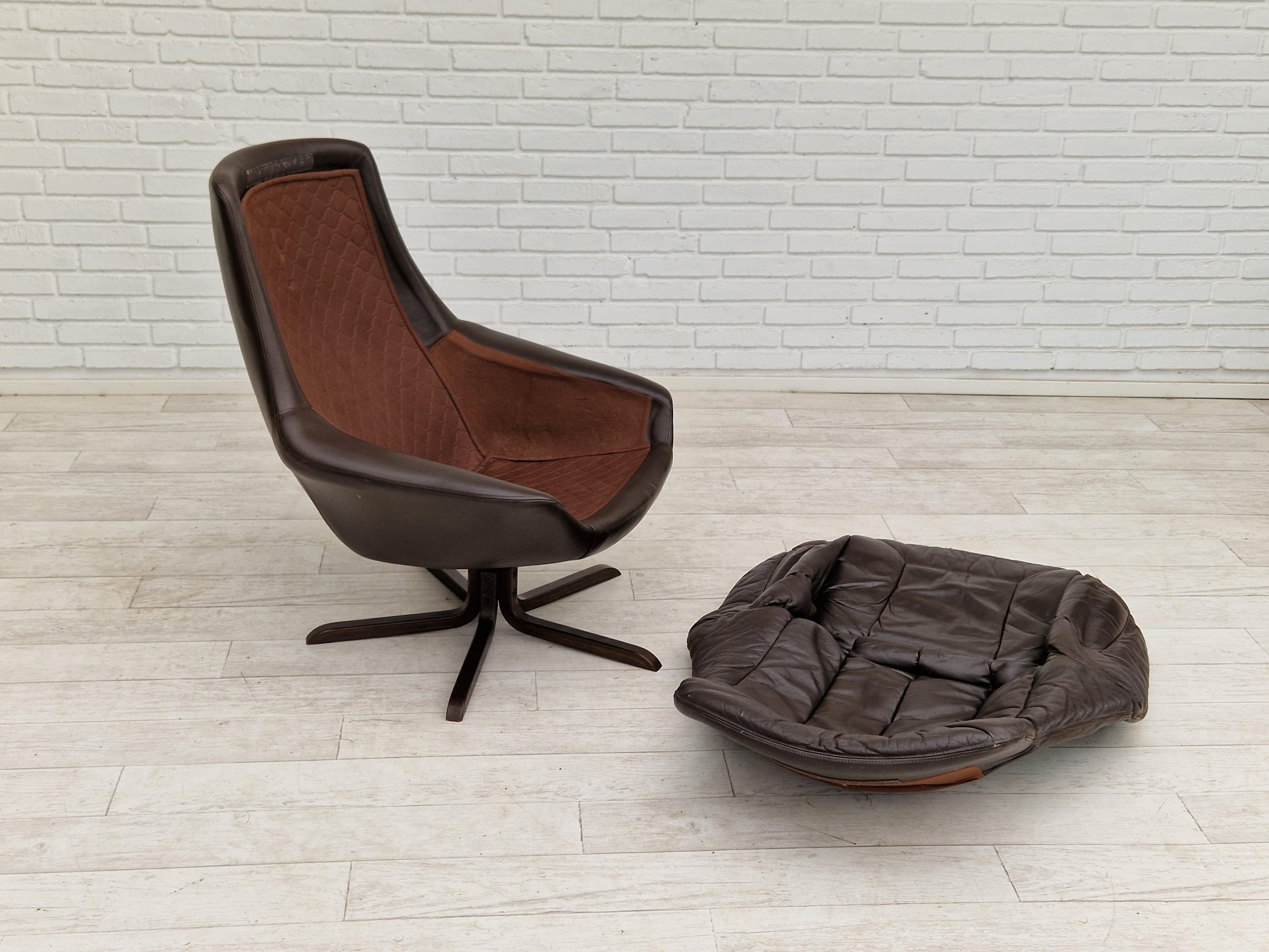 1970s, Vintage Danish leather armchair by H.W.Klein, original condition. For Sale 4
