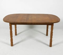 1970er Vintage Danish Oval Oak Dining Table in Manier von Henning Kjærnulf