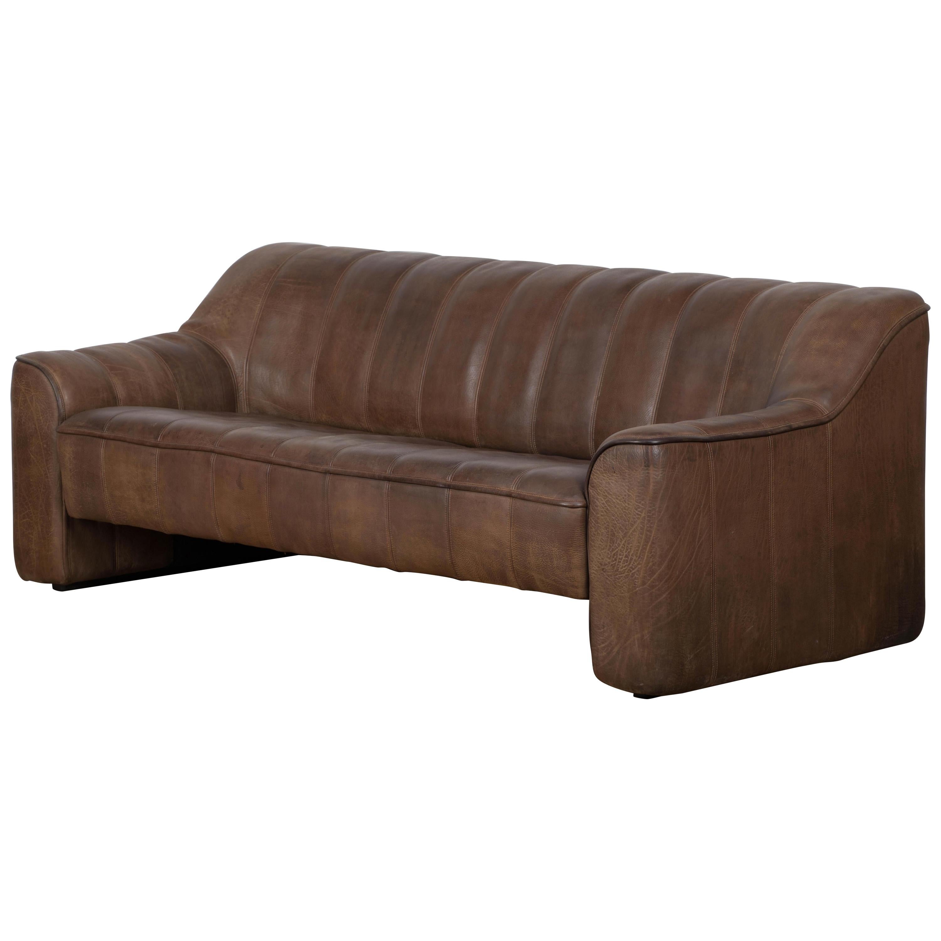 1970er Jahre Vintage De Sede DS 44 Dreisitzer-Sofa aus braunem, dunklem Cognacfarbenem Buffalo-Leder