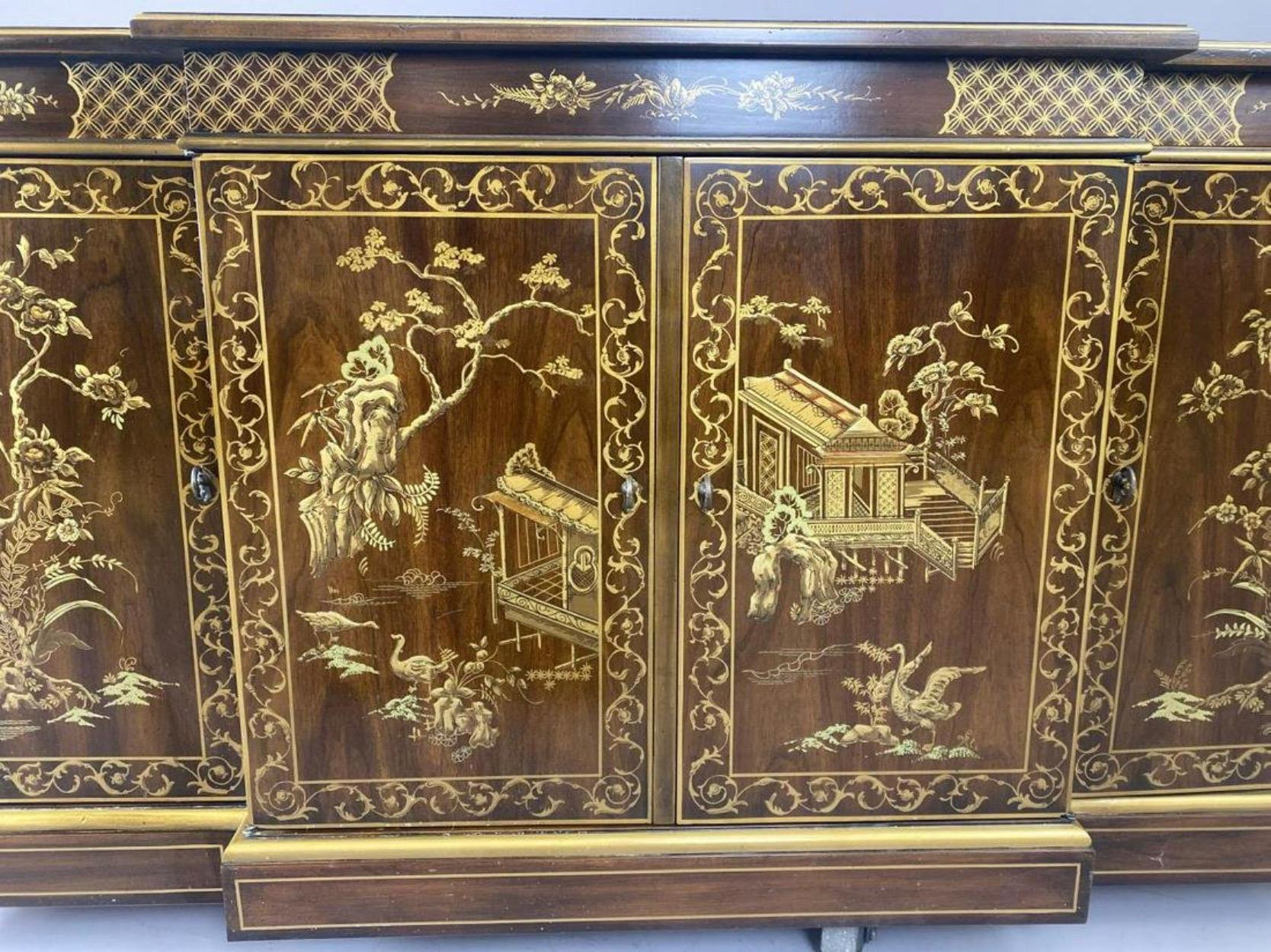 Lacquered 1970s Vintage Drexel Heritage Chinoiserie Credenza For Sale