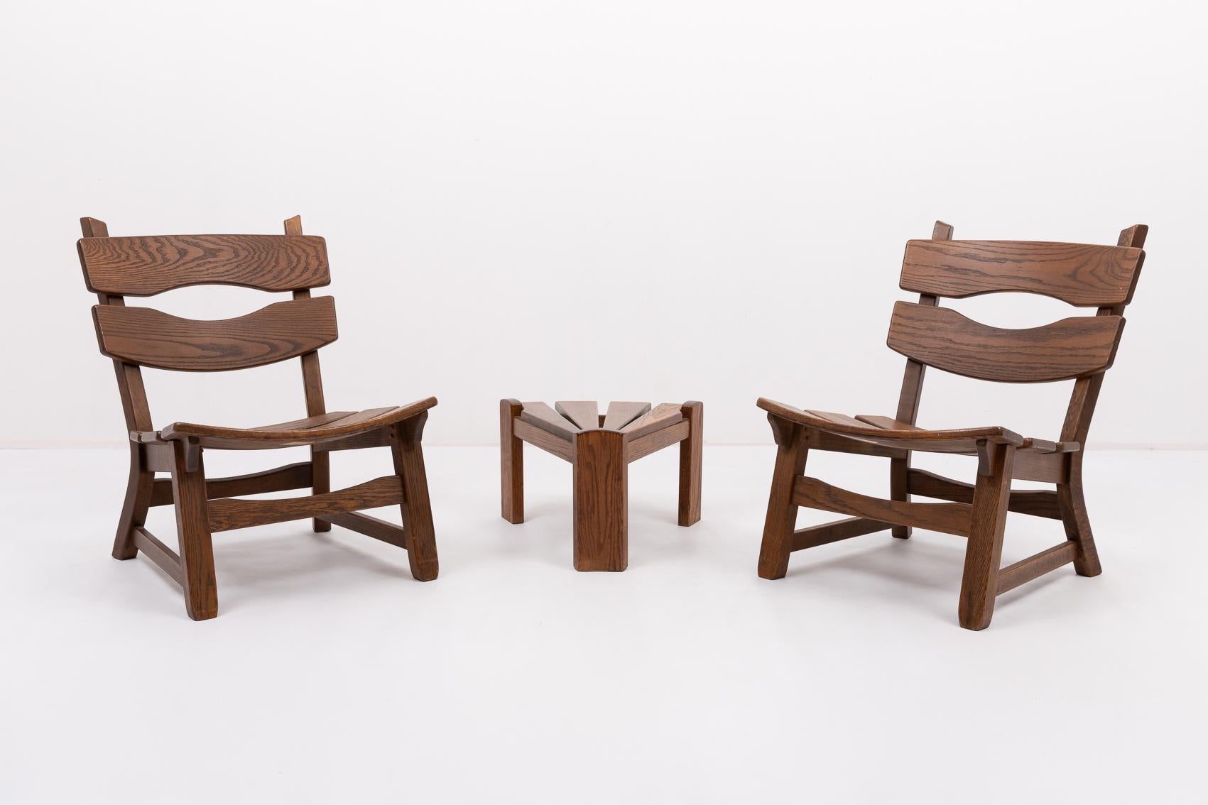 Brutalist 1970’s Vintage Dutch design stained oak chairs by Dittmann & Co for AWA For Sale