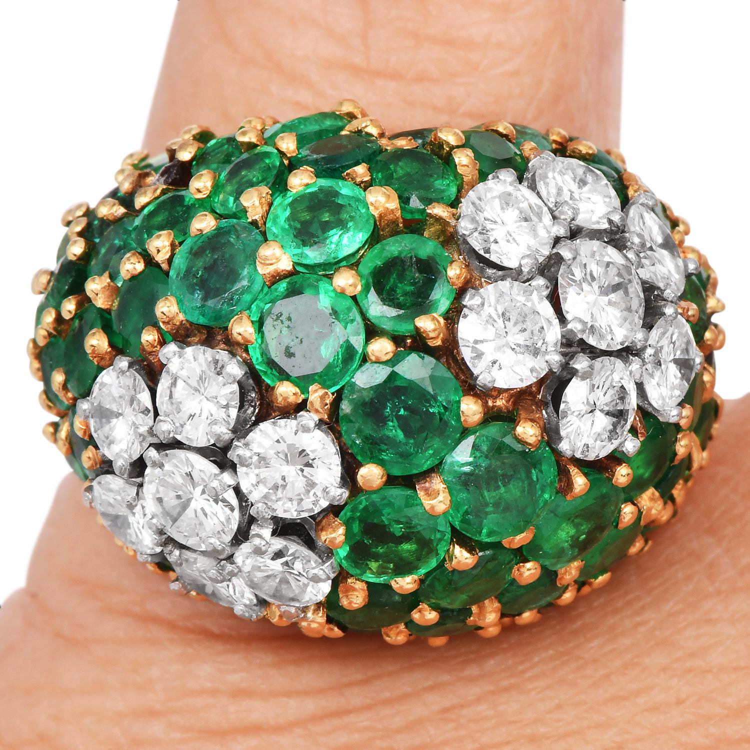 1970S Vintage Emerald Diamond Bombe Dome  Gold Cocktail Ring For Sale 1