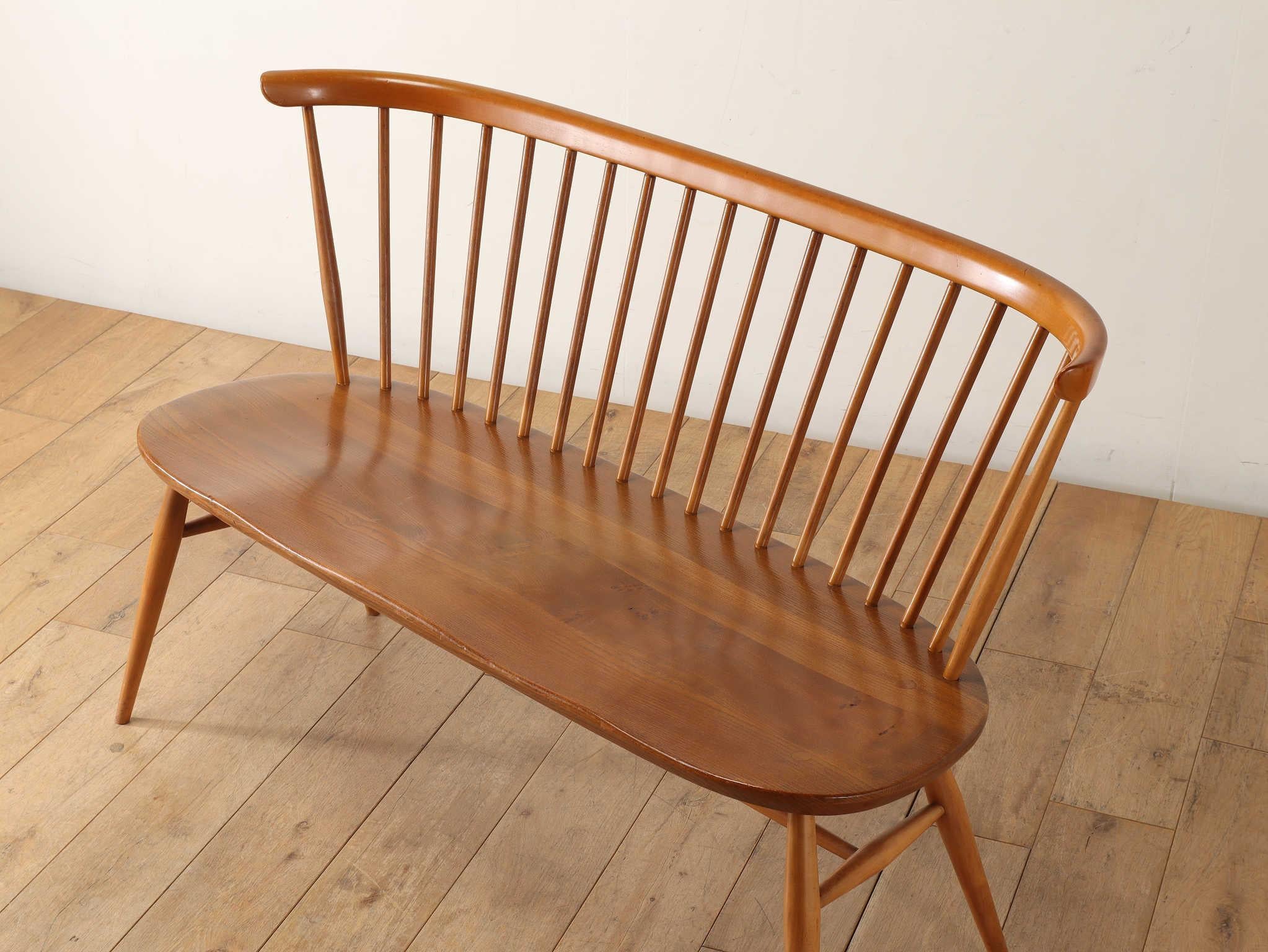 Mid-Century Modern Ercol Love Seat Bench vintage des années 1970 en vente