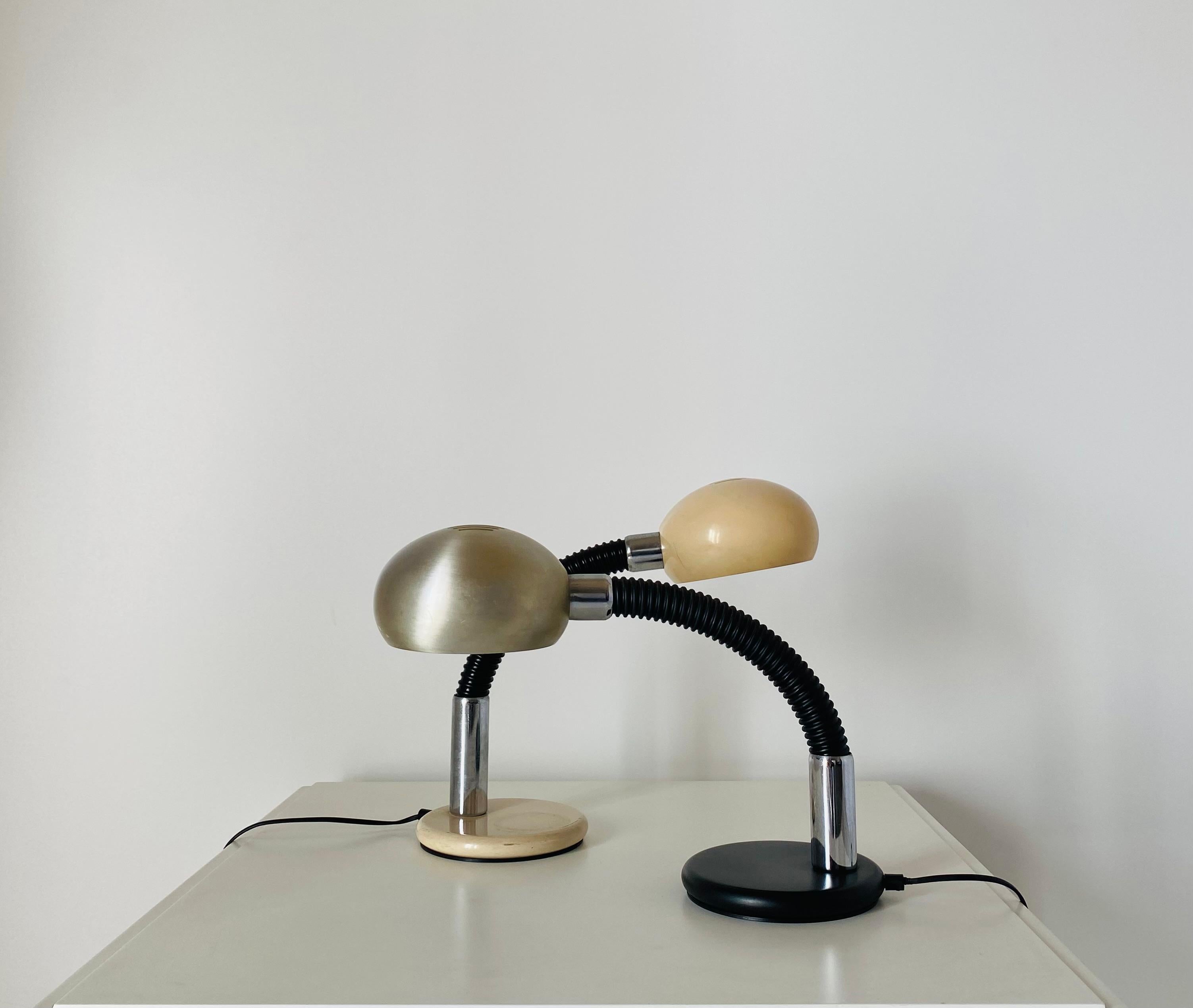 Mid-Century moderno Due lampade da tavolo vintage, Gammalux, Italia, anni '70 in vendita