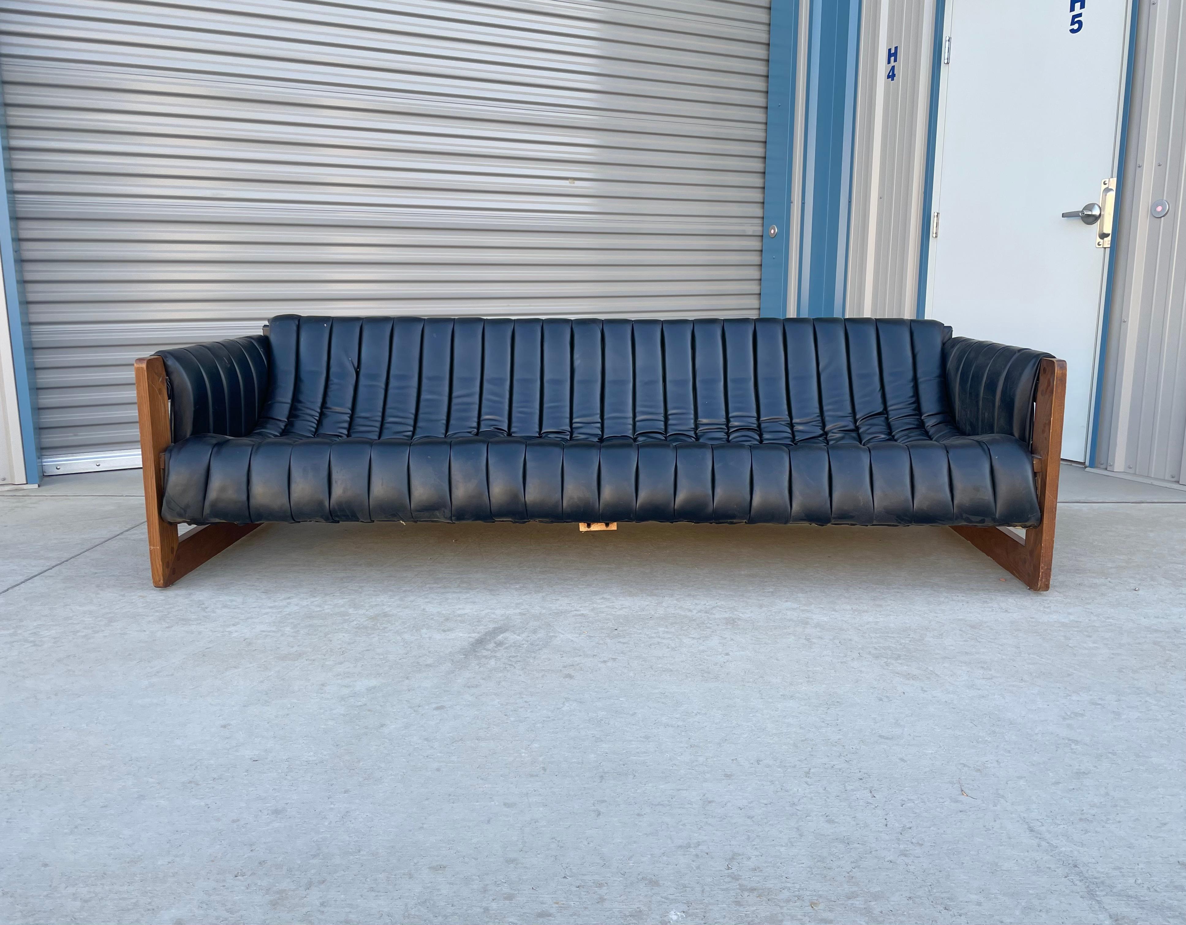 Mid-Century Modern 1970s Vintage Floating Leather Sofa For Sale