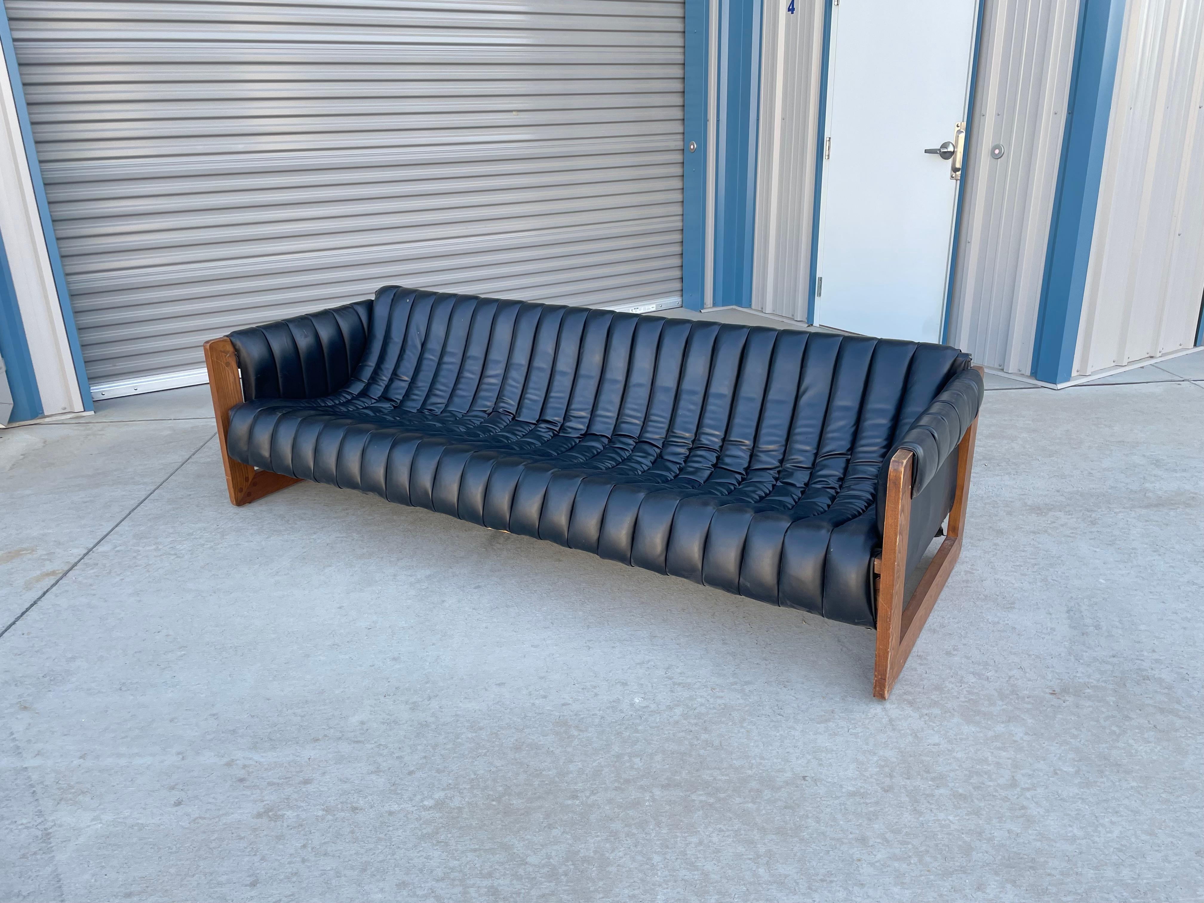 Late 20th Century 1970s Vintage Floating Leather Sofa For Sale