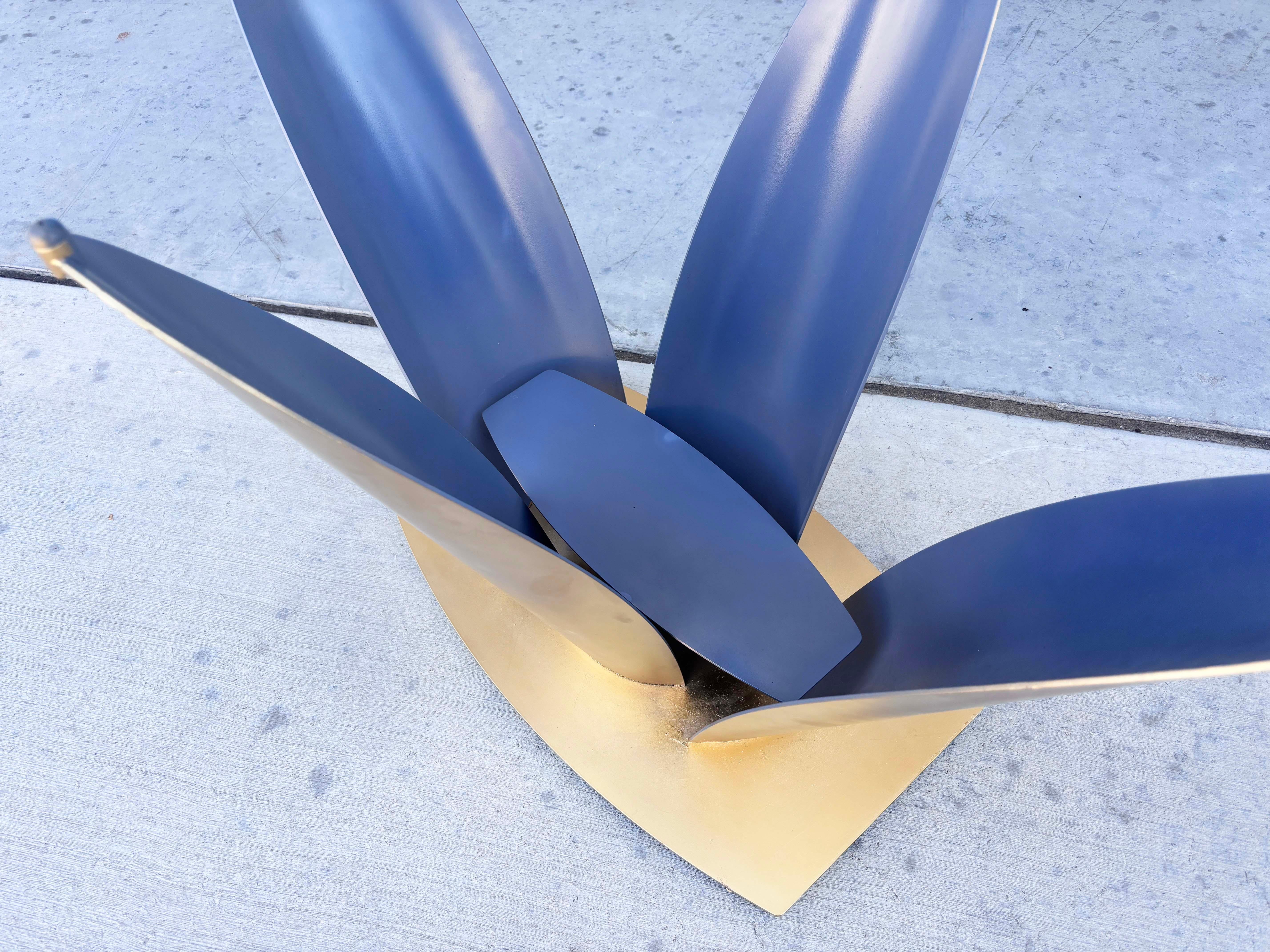 Table de salle à manger vintage à fleurs des années 1970 en vente 3