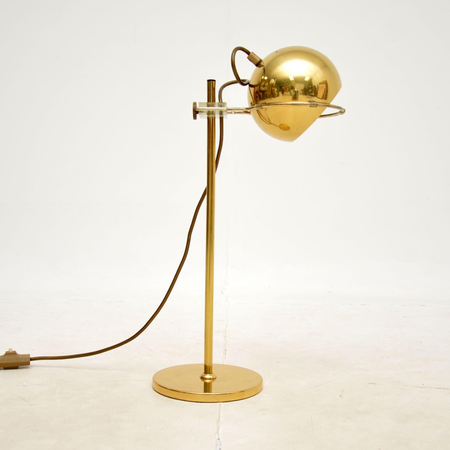 1970s Vintage French Brass Desk Lamp In Good Condition For Sale In London, GB