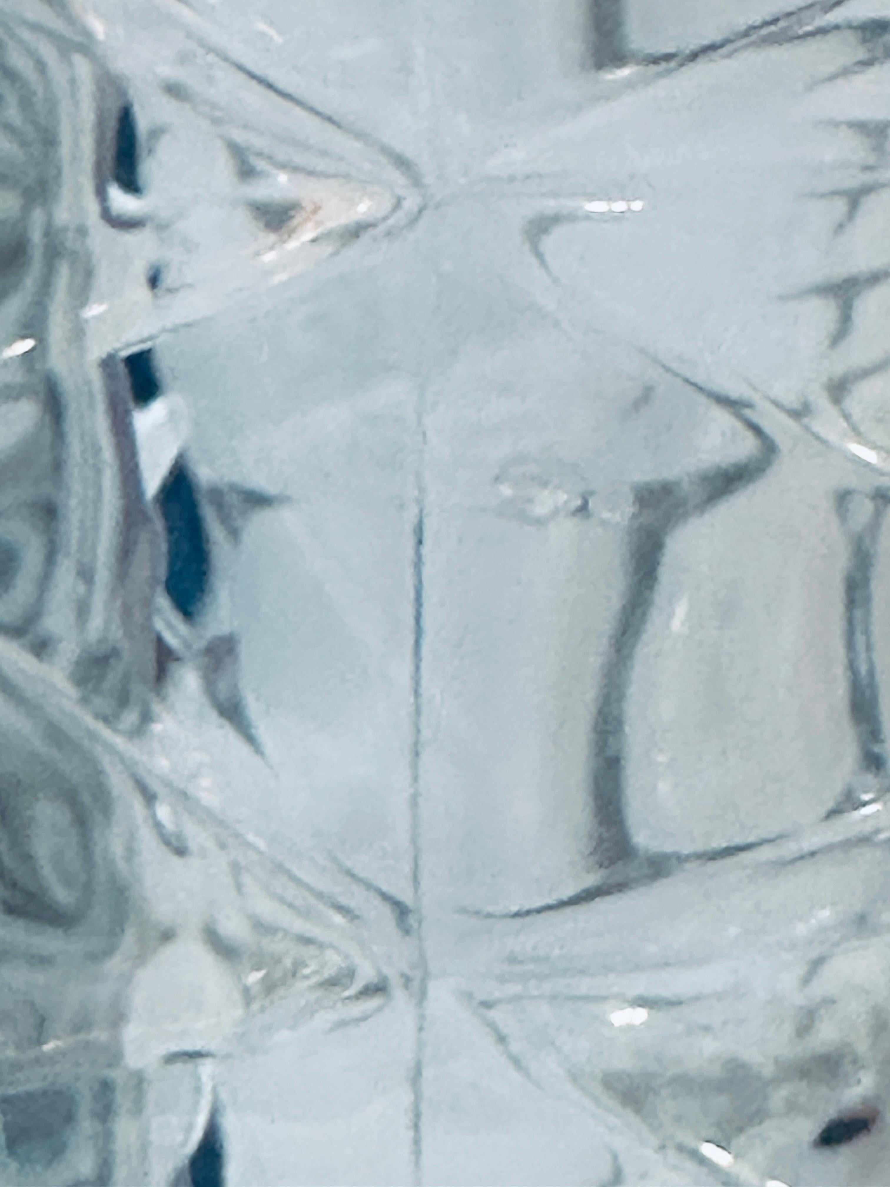 Vaso di vetro francese sfaccettato e geometrico Luminarc di J.G. J., anni '70. Durand in vendita 7