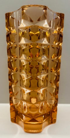 1970s Vintage French Faceted Geometric Luminarc Pink Glass Vase by J.G. Durand
