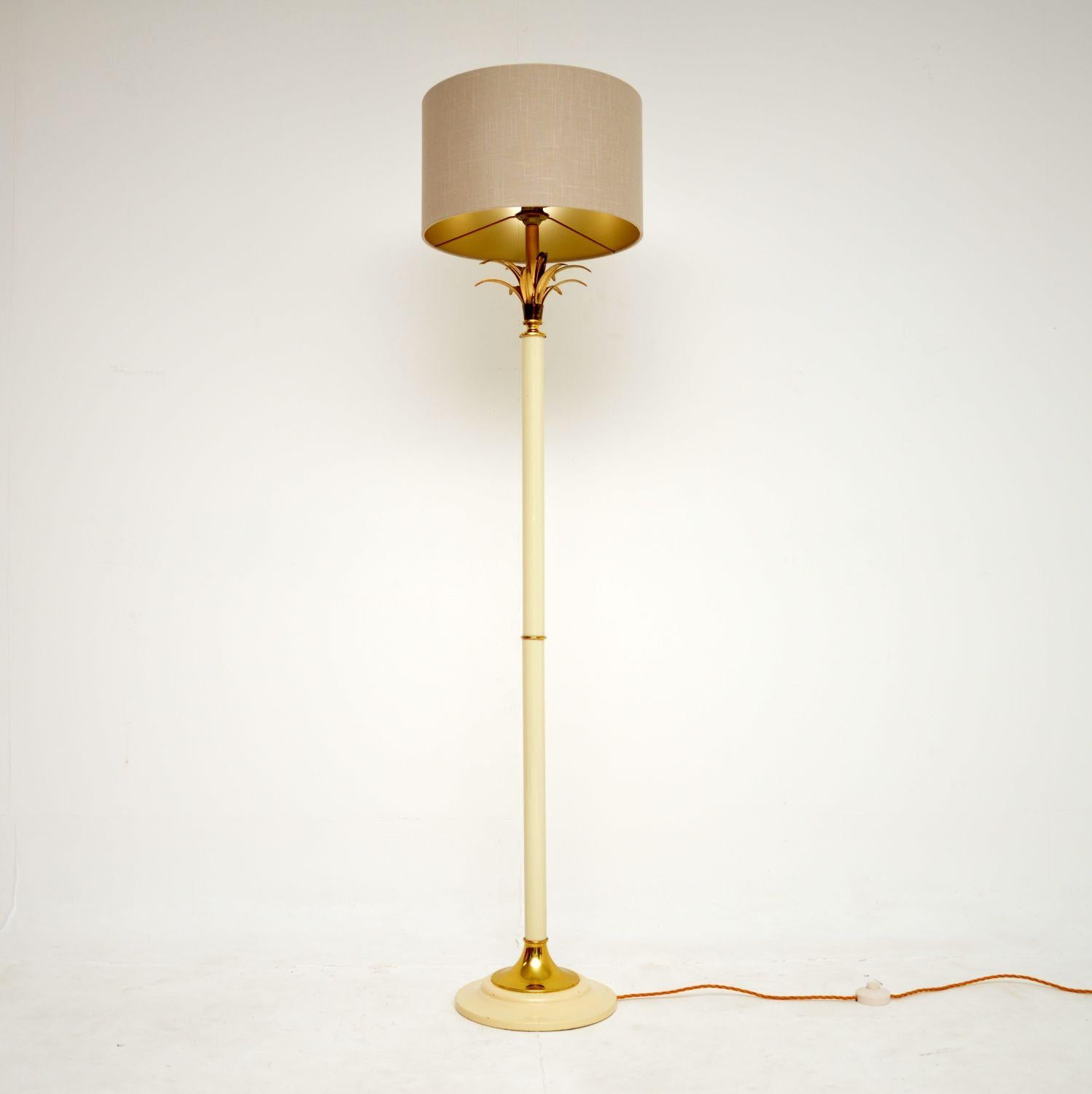 A very stylish cream enamel and brass floor lamp. This was made in France, it dates from the 1970’s.

It is of lovely quality, very decorative and is a great size.

The condition is excellent for its age, with only some minor wear here and