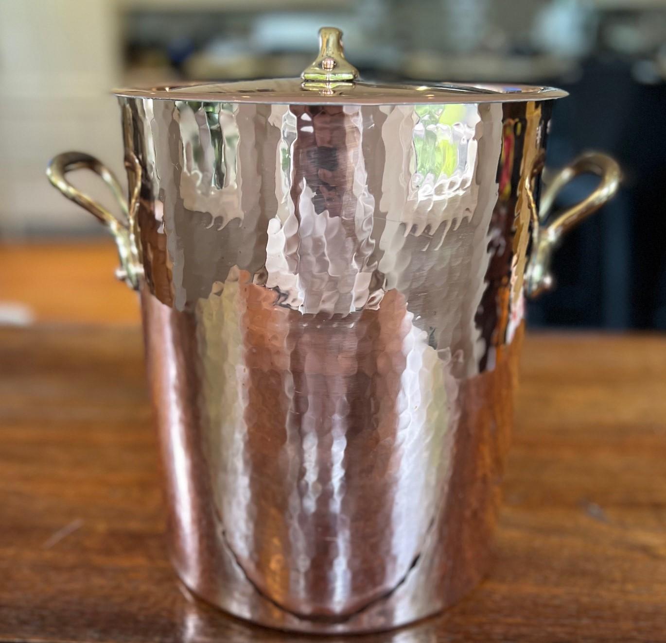 French Provincial 1970's Vintage French Made Hammered Lidded Copper Stockpot for Sur La Table