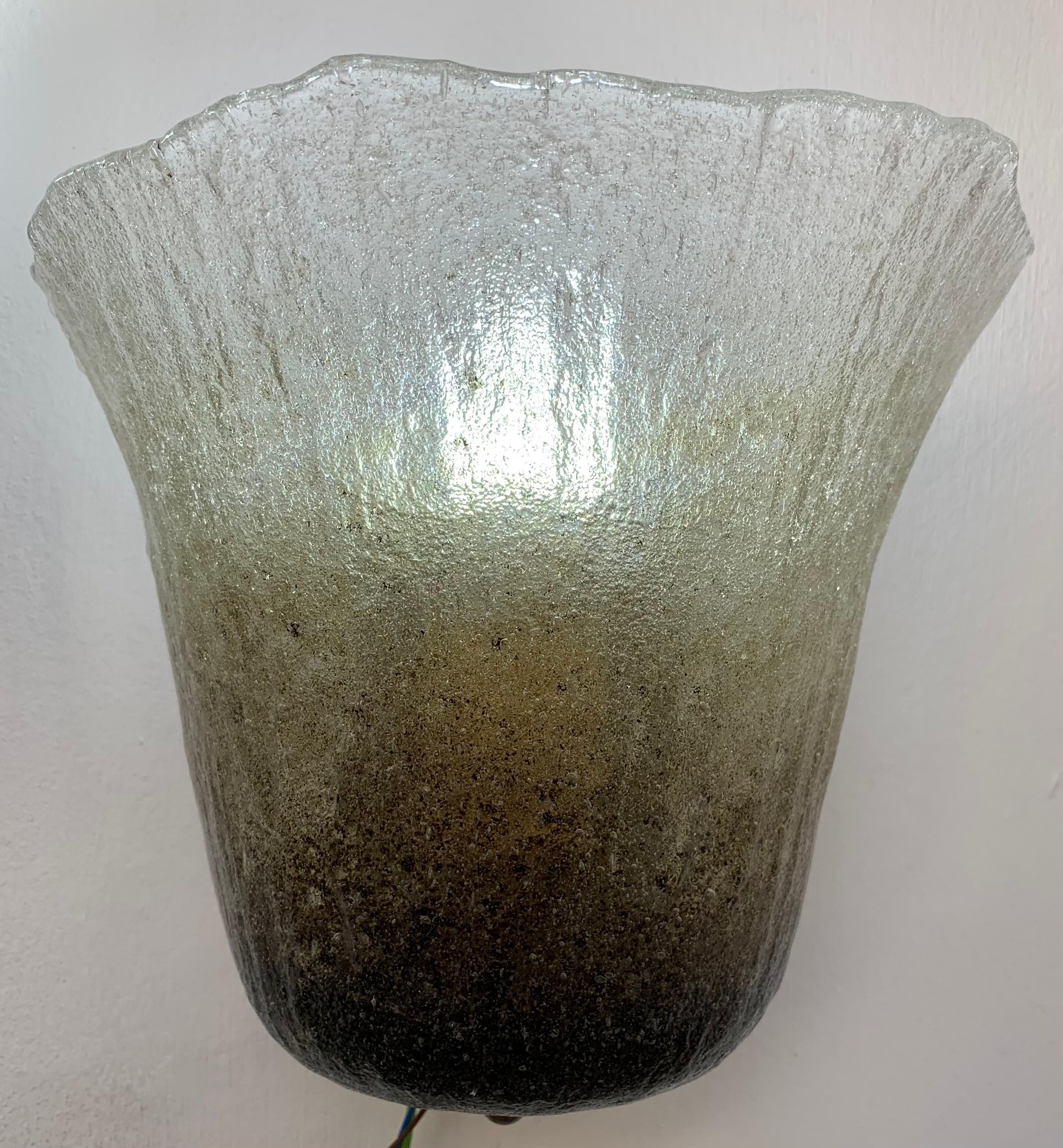 1970s Vintage German Peill & Putzler Calyx Murano Glass Wall Sconce or Light For Sale 3