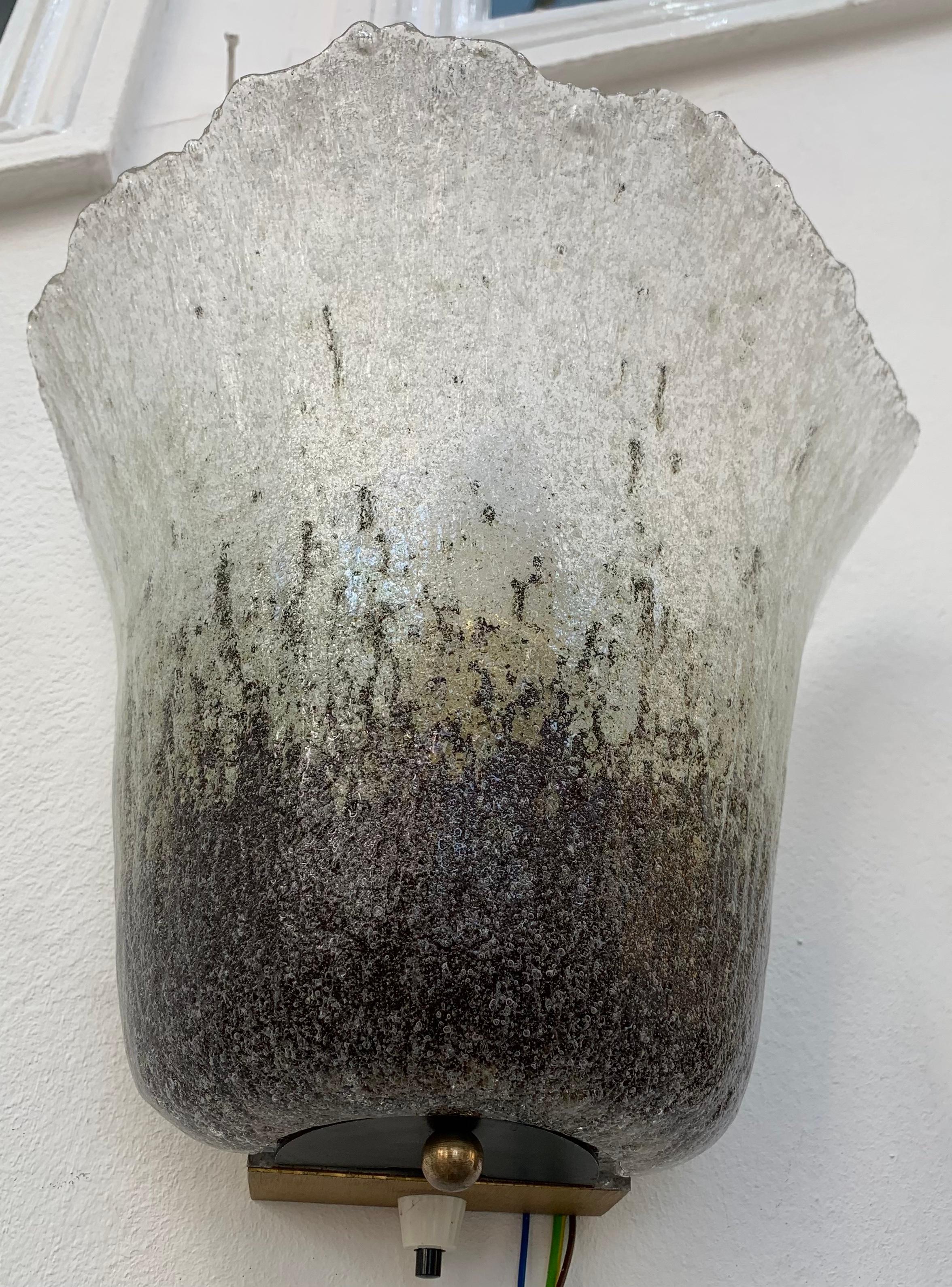 1970s Vintage German Peill & Putzler Calyx Murano Glass Wall Sconce or Light For Sale 5