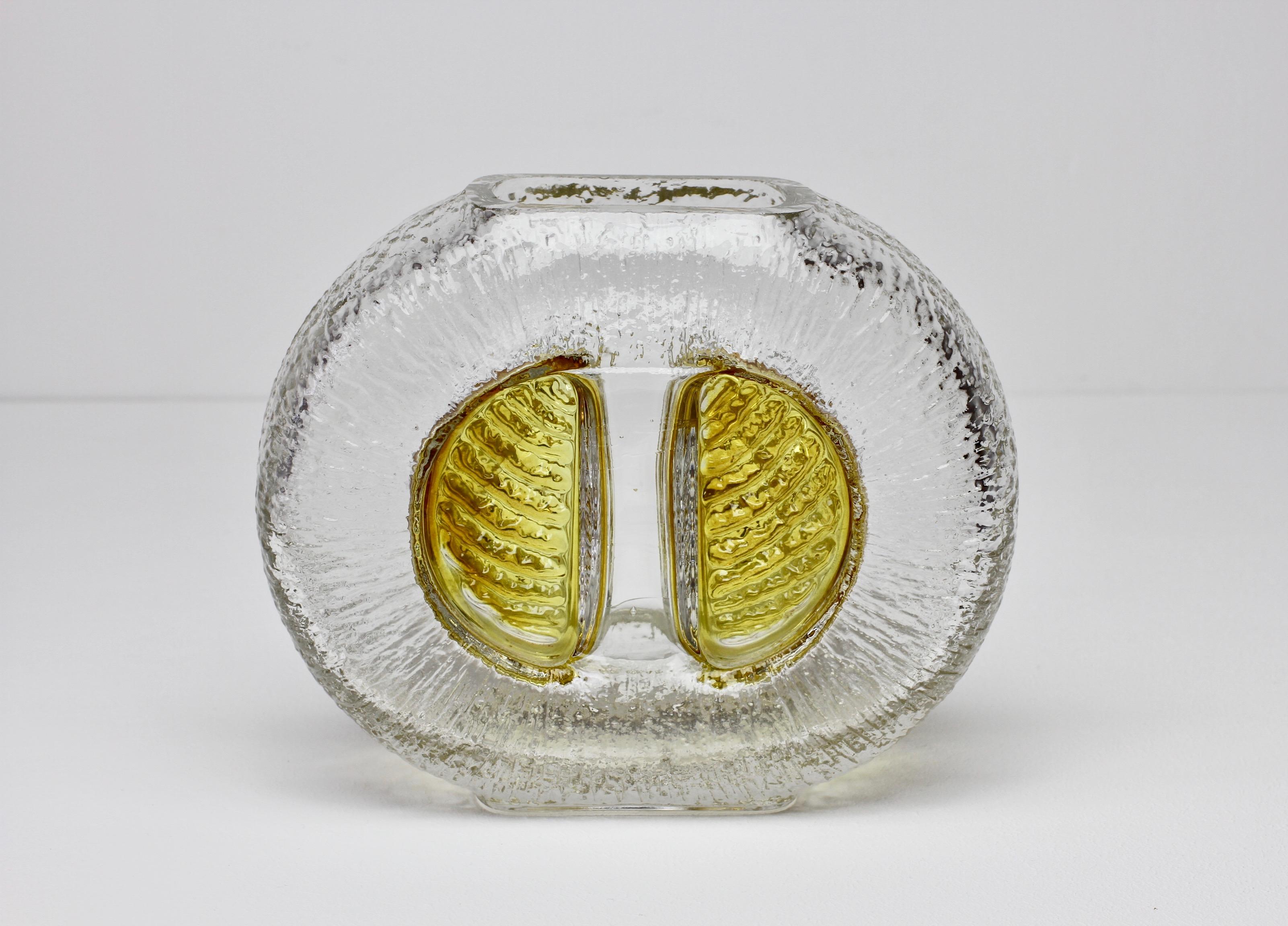 1970s Vintage German Textured 'Lemon Segment' Glass Vase by Walther Glas For Sale 3