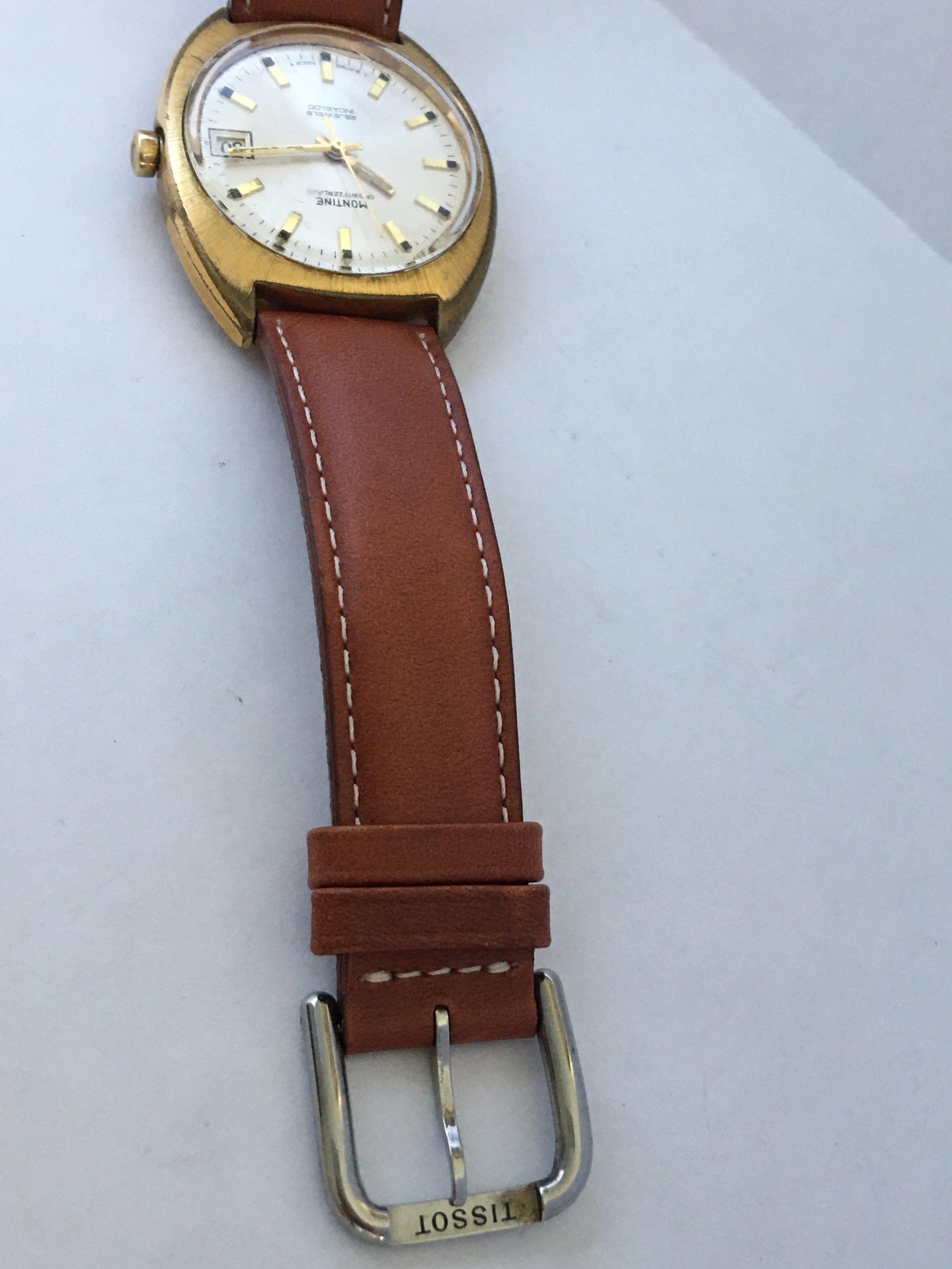 1970s Vintage Gold-Plated and Stainless Steel Back Swiss Watch For Sale 3