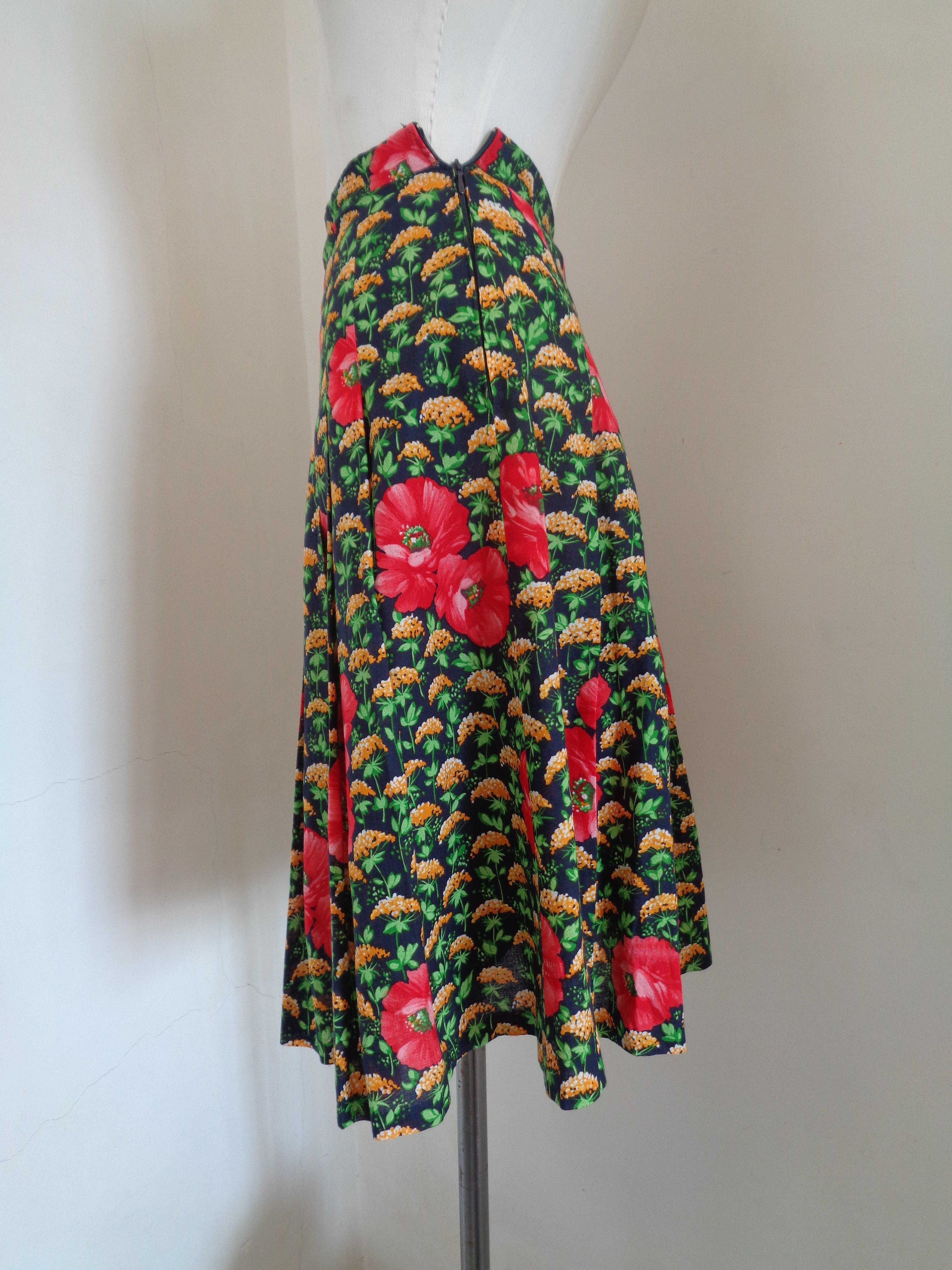 Black 1970s Vintage Green Flowers Skirt For Sale