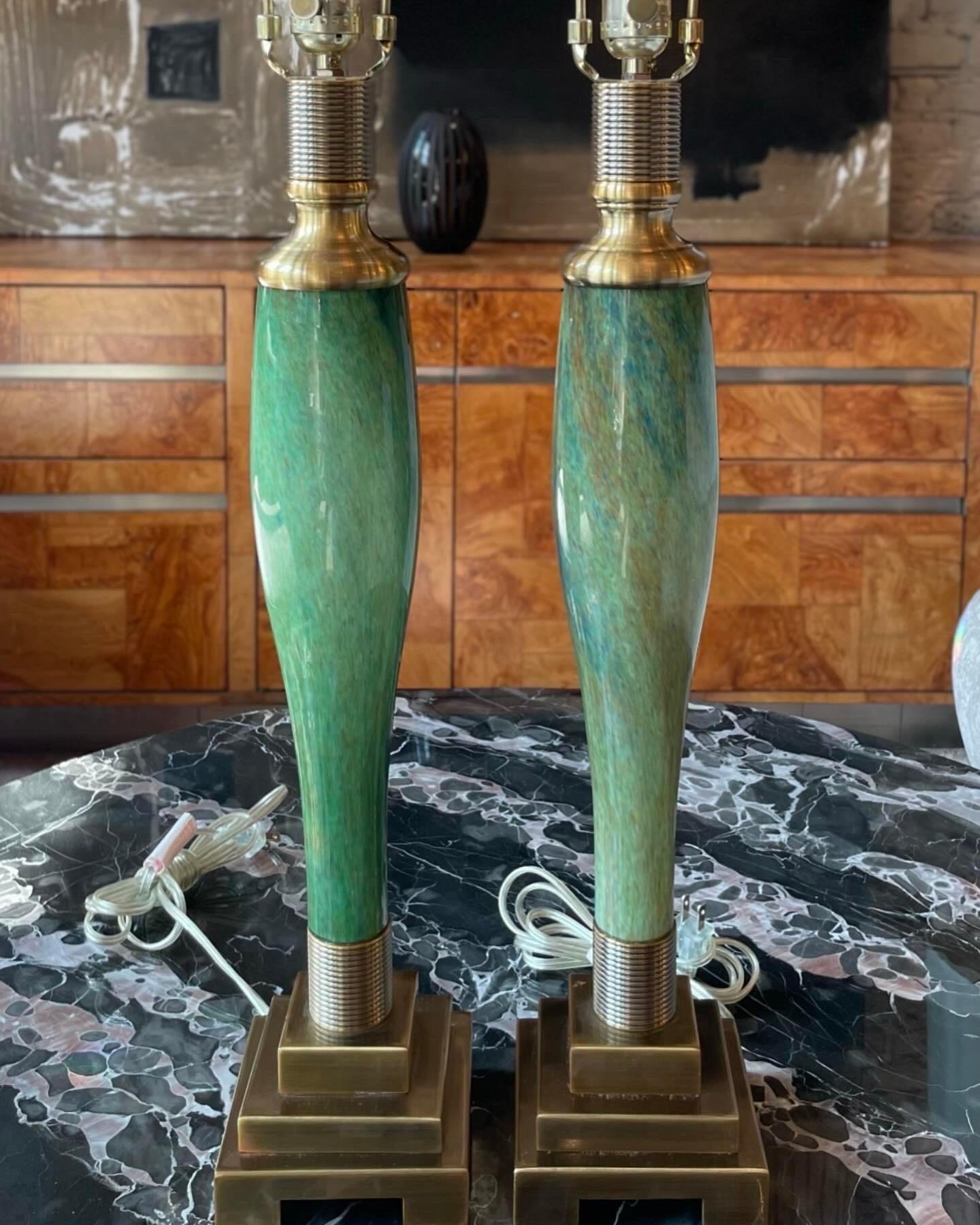 Lampade geometriche Greene & Greene d'epoca degli anni '70 - una coppia In condizioni buone in vendita a Chicago, IL