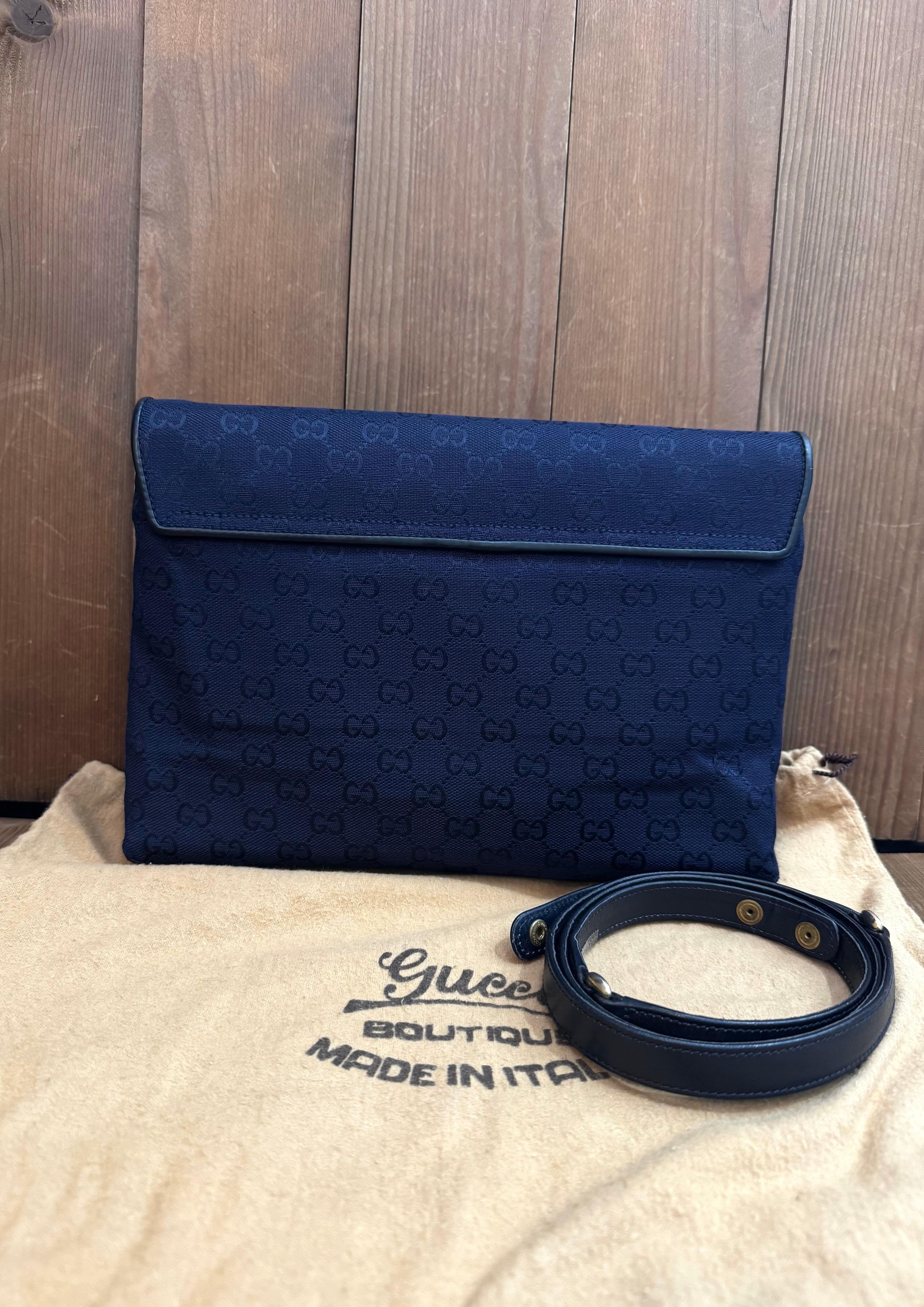 Black 1970s Vintage GUCCI Boutique GG Jacquard Horsebit Two-Way Shoulder Bag Navy For Sale