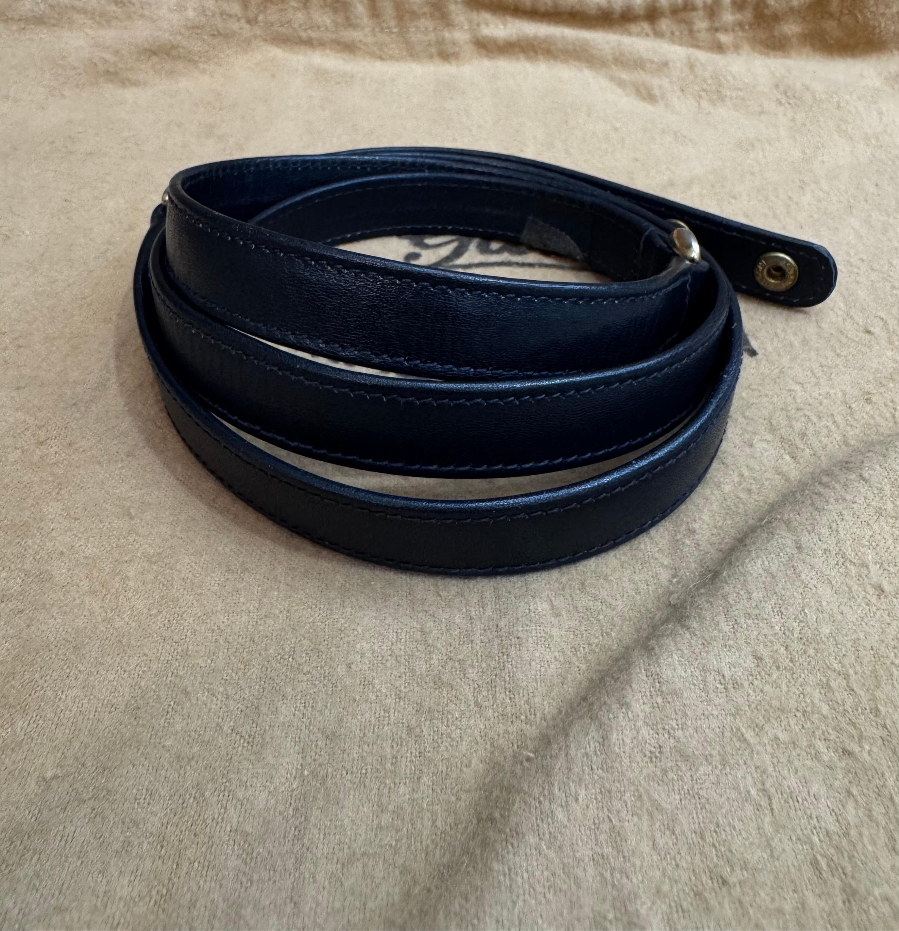 1970s Vintage GUCCI Boutique GG Jacquard Horsebit Two-Way Shoulder Bag Navy For Sale 2