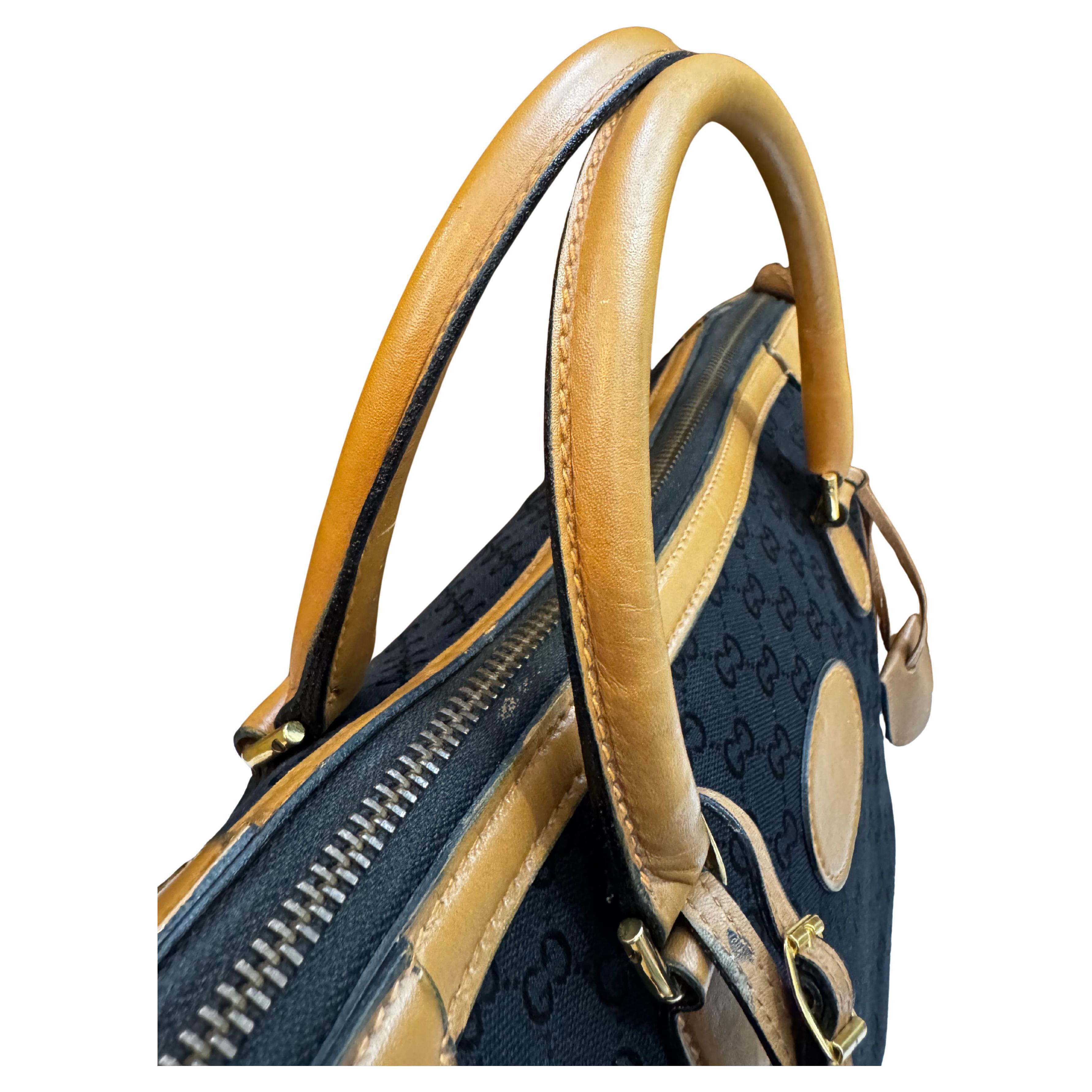 1970er Vintage GUCCI GG Monogram Jacquard Boston Bag Unisex Schwarz Braun 40 im Angebot 6